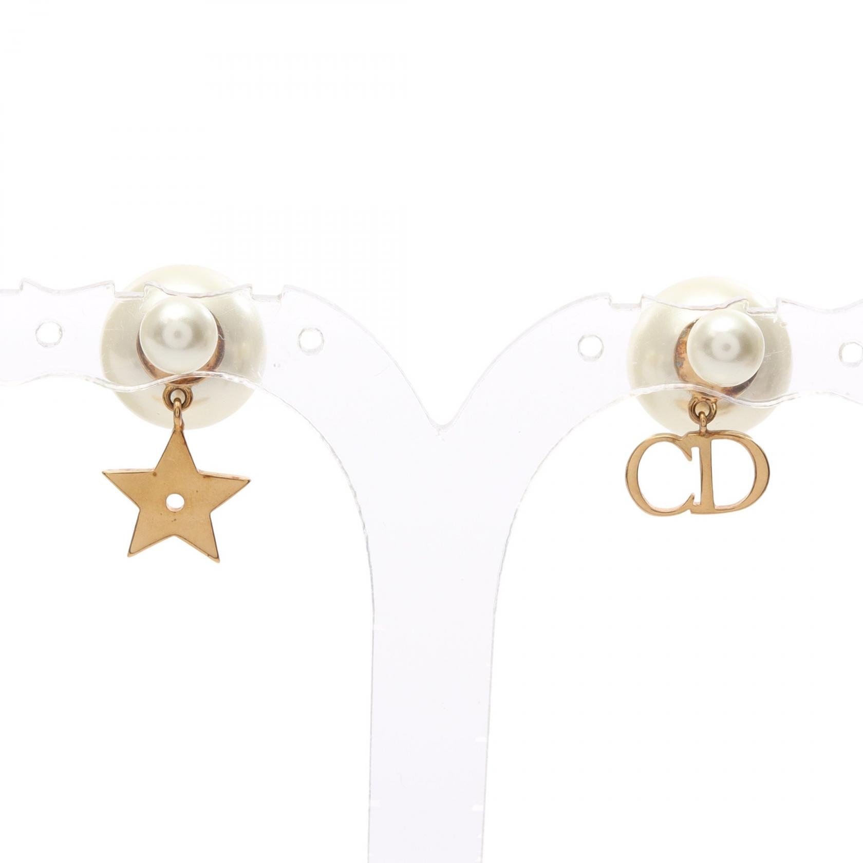 ディオール Dior トライバル CDロゴ ピアス ジュエリー GP(ゴールドメッキ) フェイクパール レディース ゴールド系 / ホワイト系 【中古】