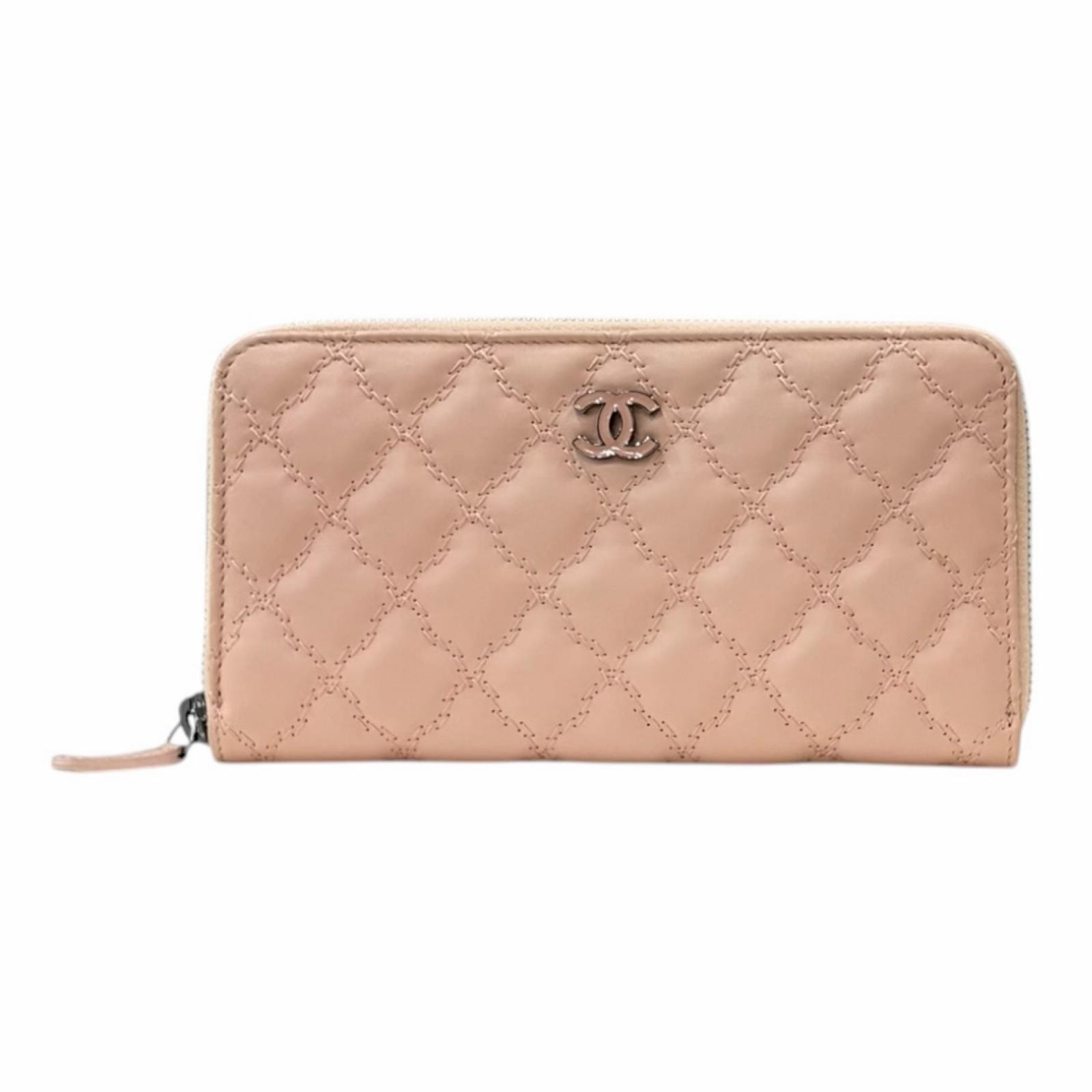 シャネル マトラッセ ココマーク 長財布 レザー レディース CHANEL 中古