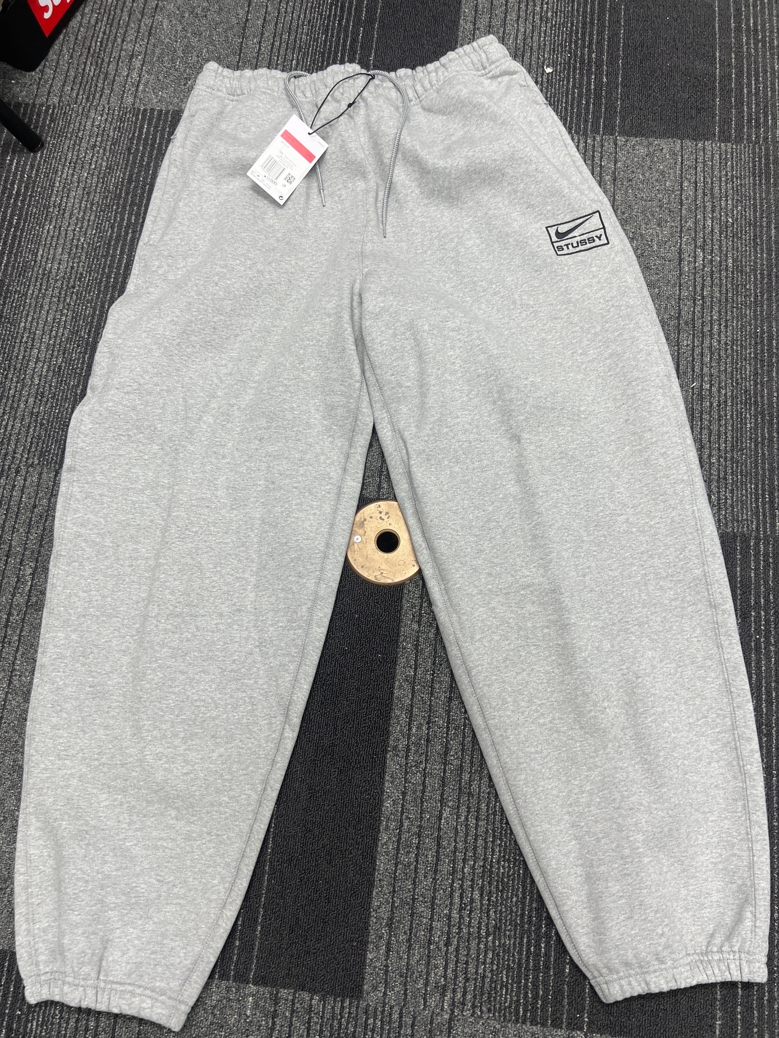 Stussy x Nike Fleece Pants (US Size) "Grey" DO9340-063