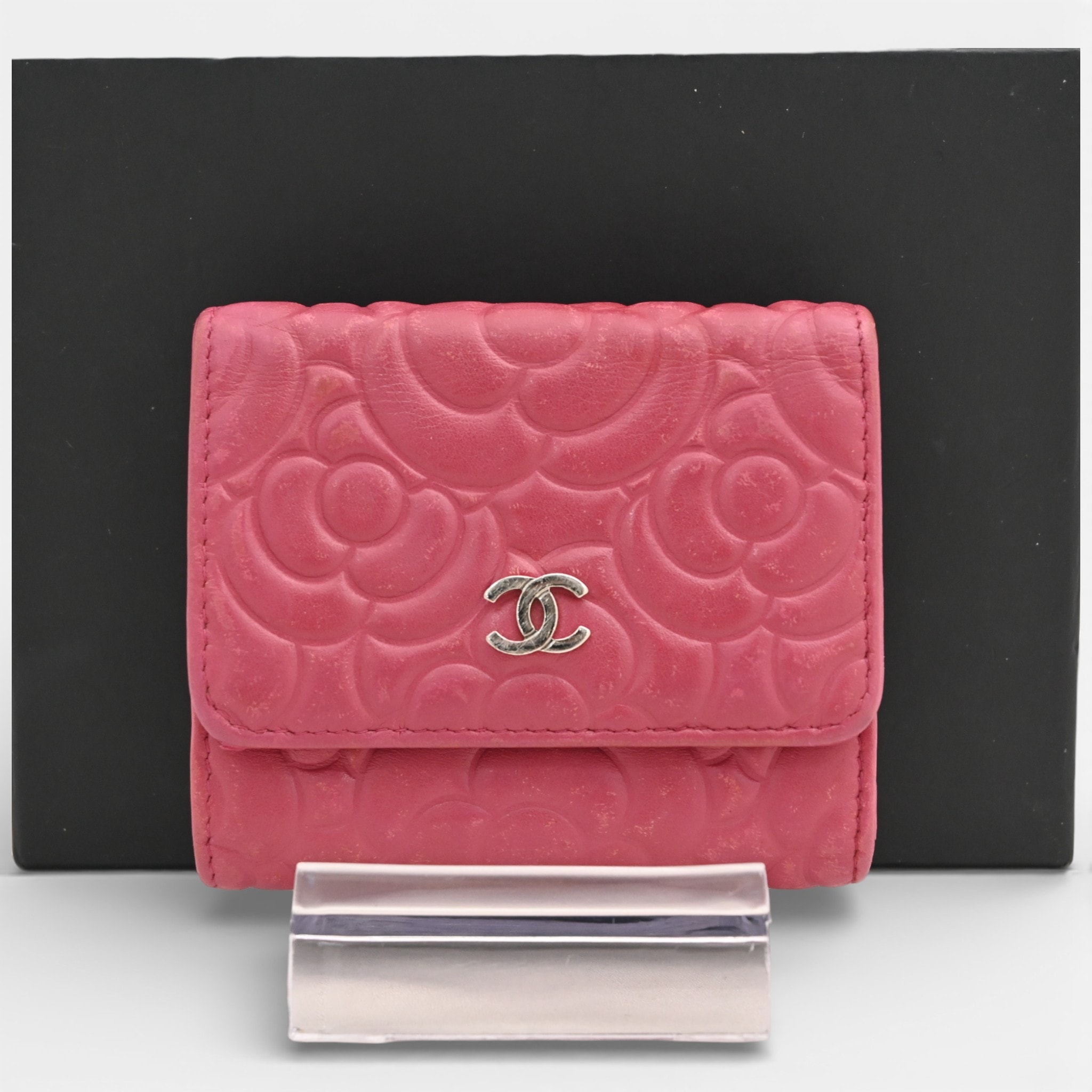 シャネル 三つ折り財布 レディース