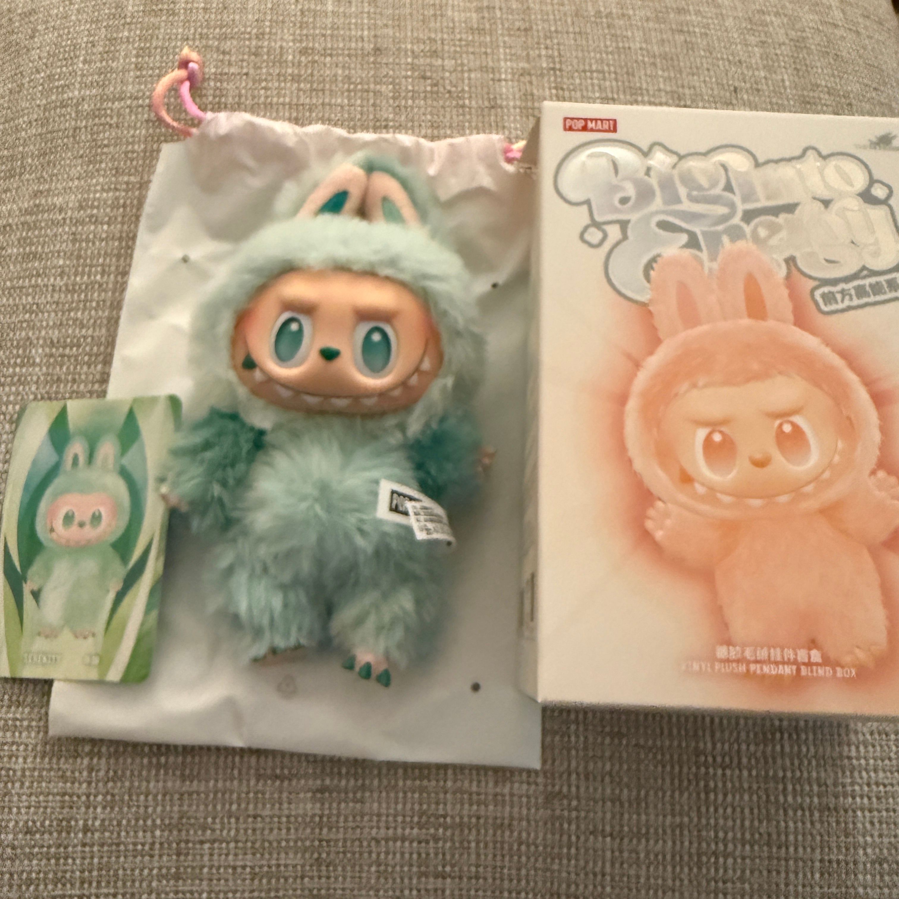 POP MART THE MONSTERS (LABUBU) Big into Energy Series Plush Pendant SERENITY