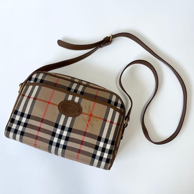 バーバリー ショルダーバッグ レディース