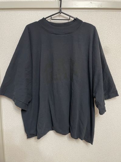 YEEZY GAP Dove No Seam Tee "Washed Black"