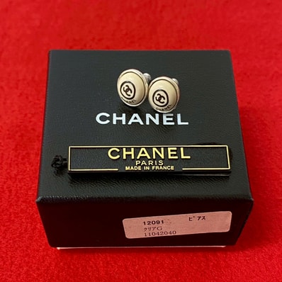 CHANEL シャネル ココマーク 合金 メッキ ピアス シルバー
28009
