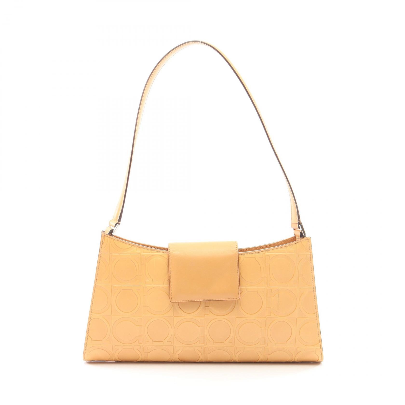 サルヴァトーレフェラガモ Salvatore Ferragamo ガンチーニ エンボス ショルダーバッグ バッグ レザー レディース ベージュ系 21 1856 【中古】