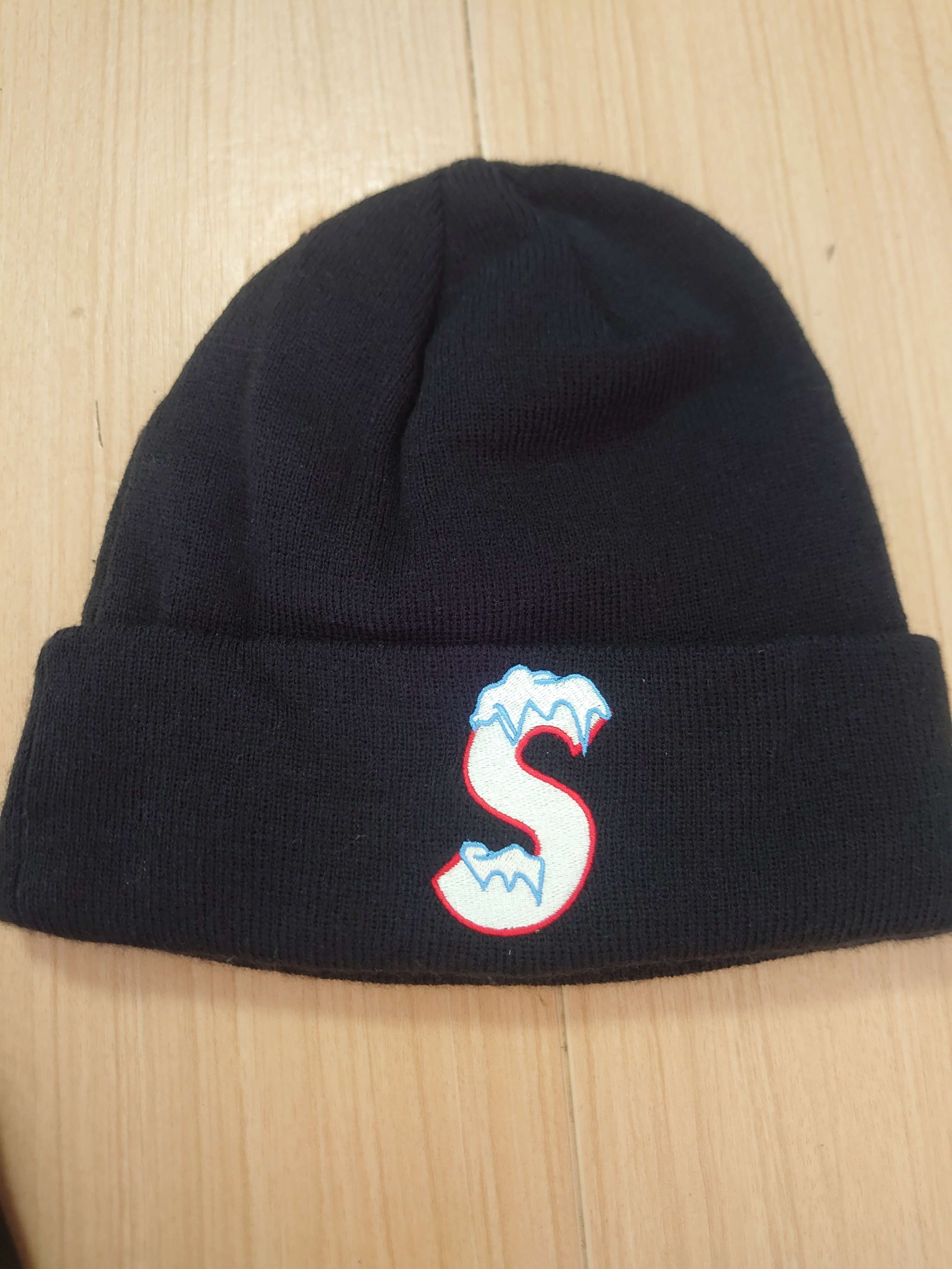 Supreme New Era S Logo Beanie "Navy" (20FW)