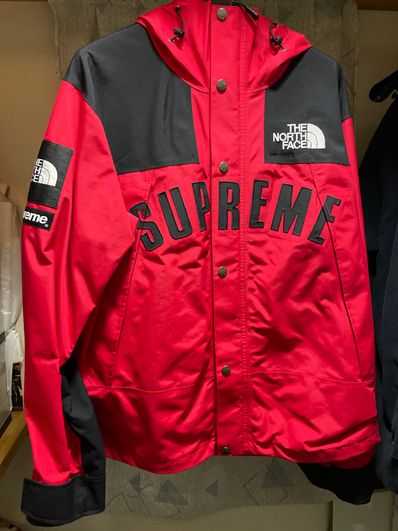 Supreme x The North Face Arc Logo Mountain Parka "Red"
