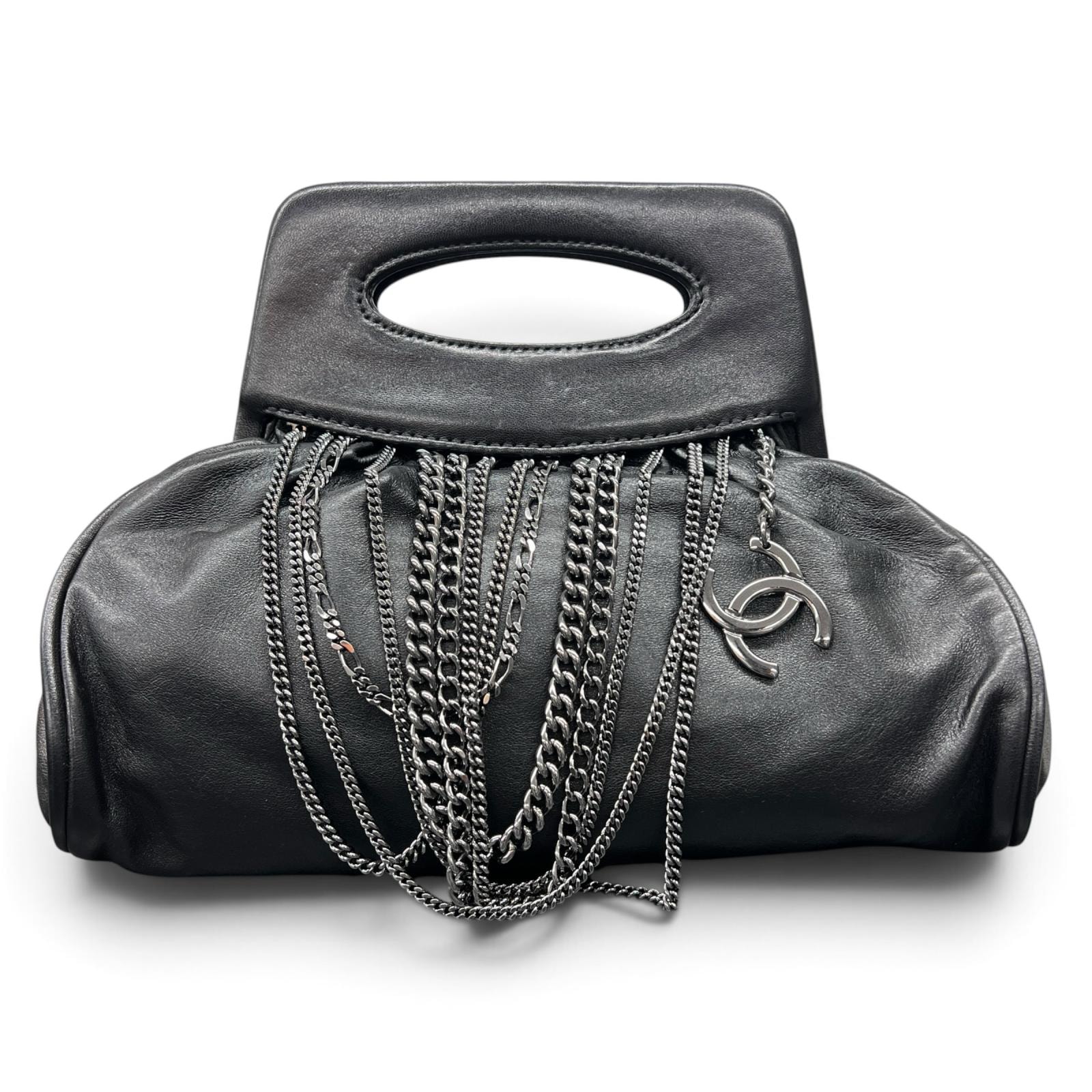 CHANEL 希少 極美品 シャネル CCチェーンエンベリッシュドフレームバッグ ハンドバッグ ラムスキン レザー 8番台シリアル ブティックシール付 ブラック シルバー金具 Y2K ココマーク マトラッセ Aランク 鑑定済 中古 シャネルバッグ