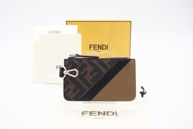 極美品 FENDI フェンディ FFロゴ ファブリック フラグメントケース 7M0343 コインケース ブラウン ベージュ ブラック コーティングキャンバス メンズ