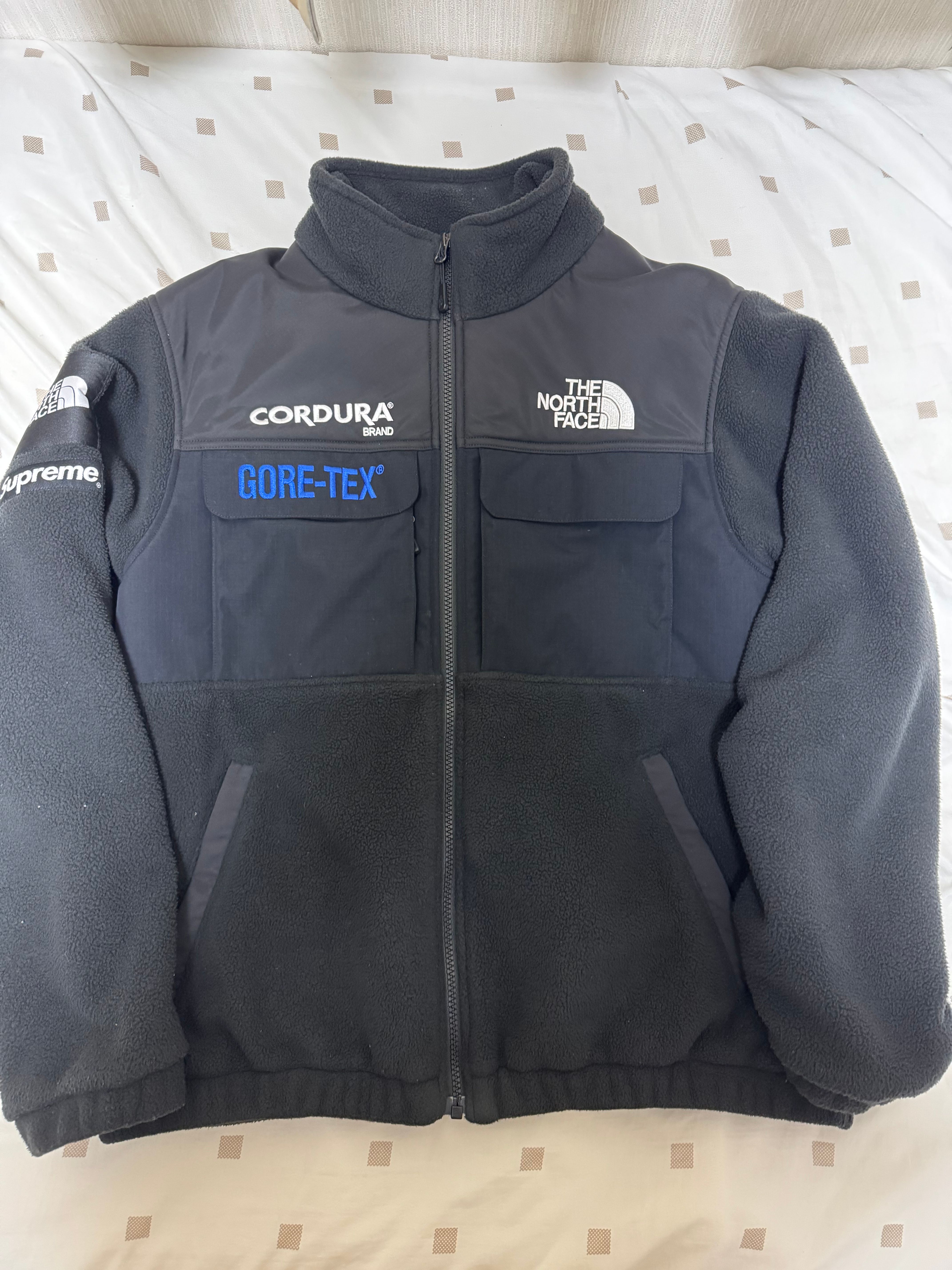 Supreme x The North Face Expedition Fleece Jacket "Black"