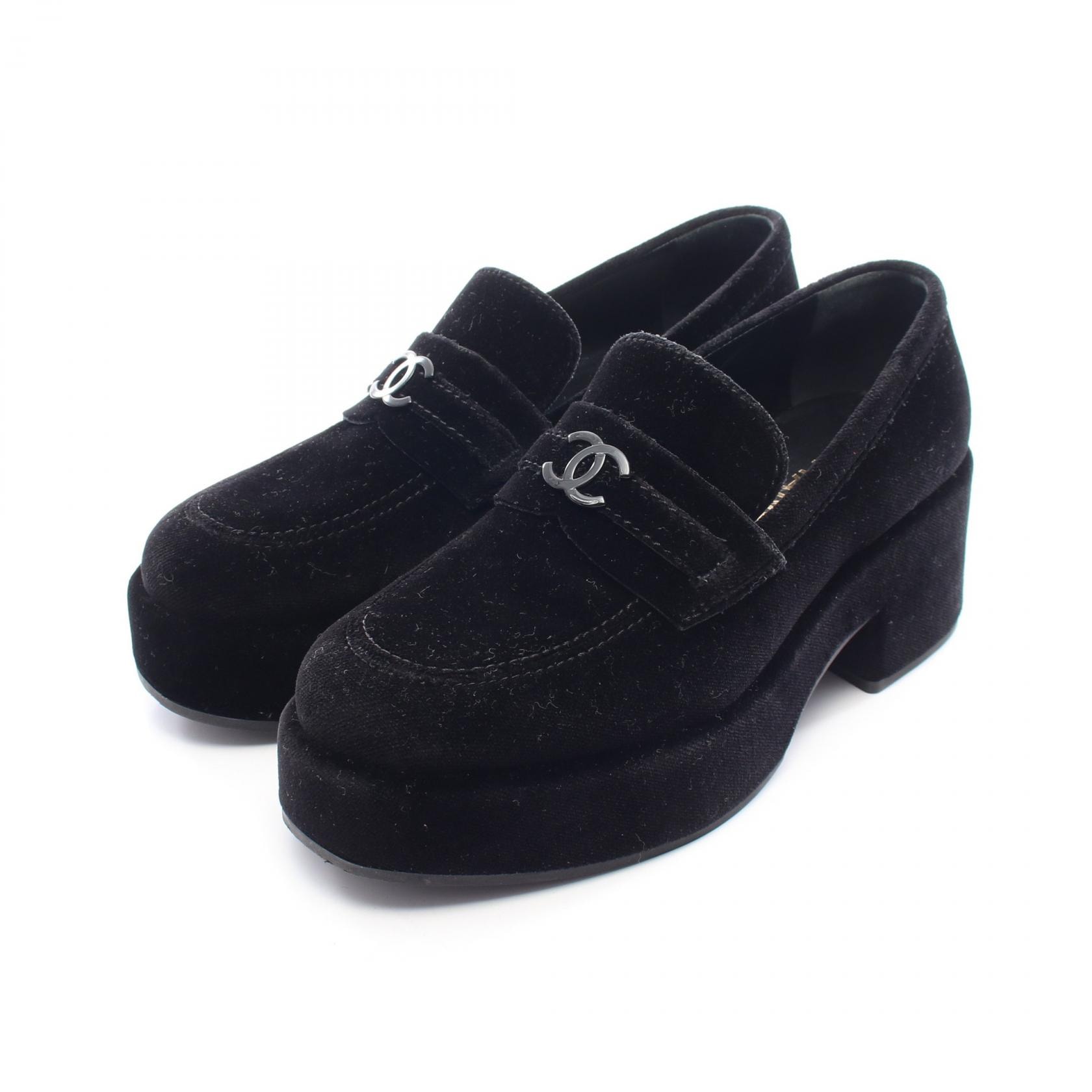 シャネル CHANEL ココマーク ローファー 靴 ファブリック レディース ブラック系 【中古】