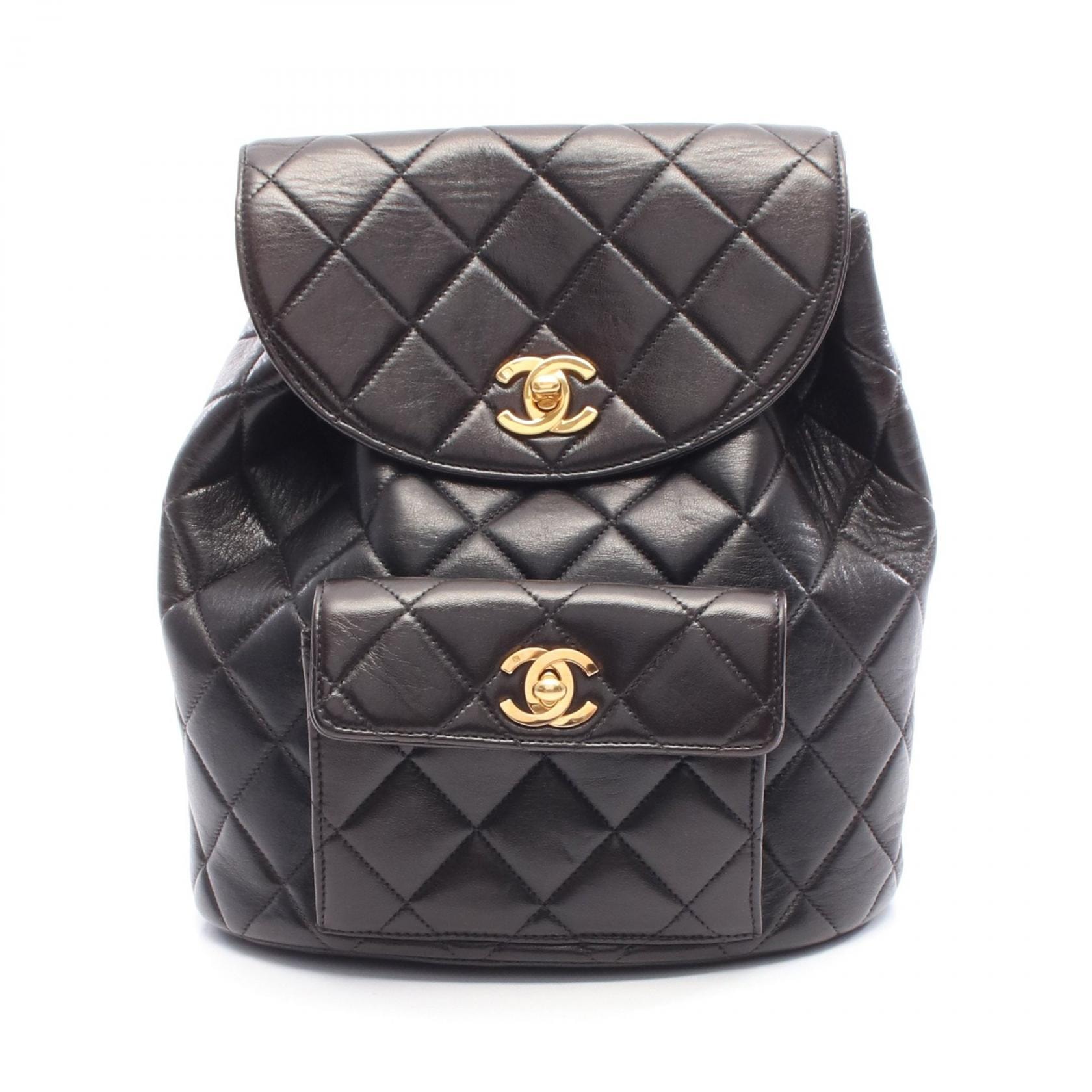 シャネル CHANEL マトラッセ リュックサック バックパック バッグ ラムスキン(羊革) レディース ブラック系 【中古】