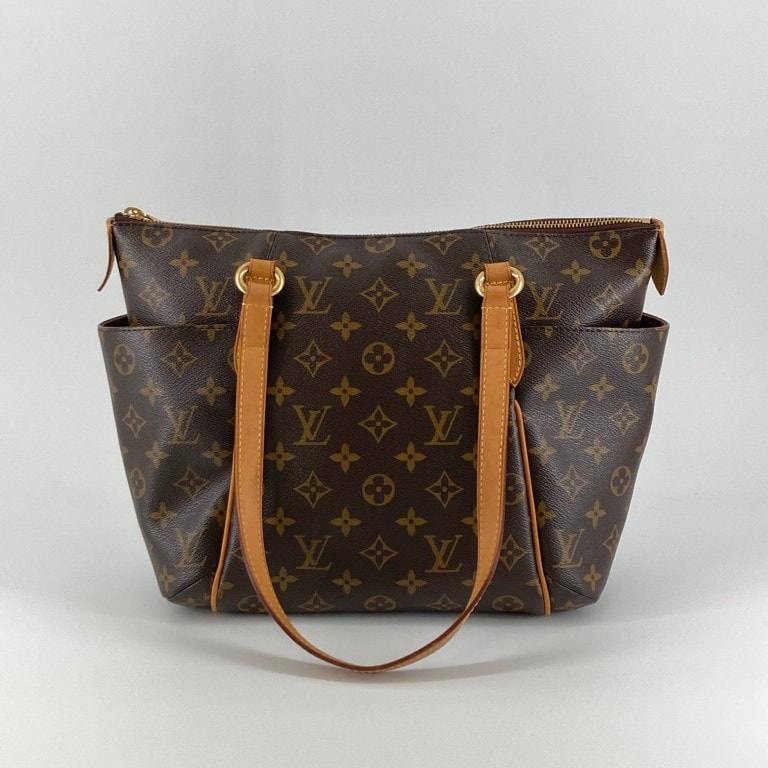 LOUIS VUITTON(ルイ・ヴィトン) トータリーPM M56688 トートバッグ ブラウン