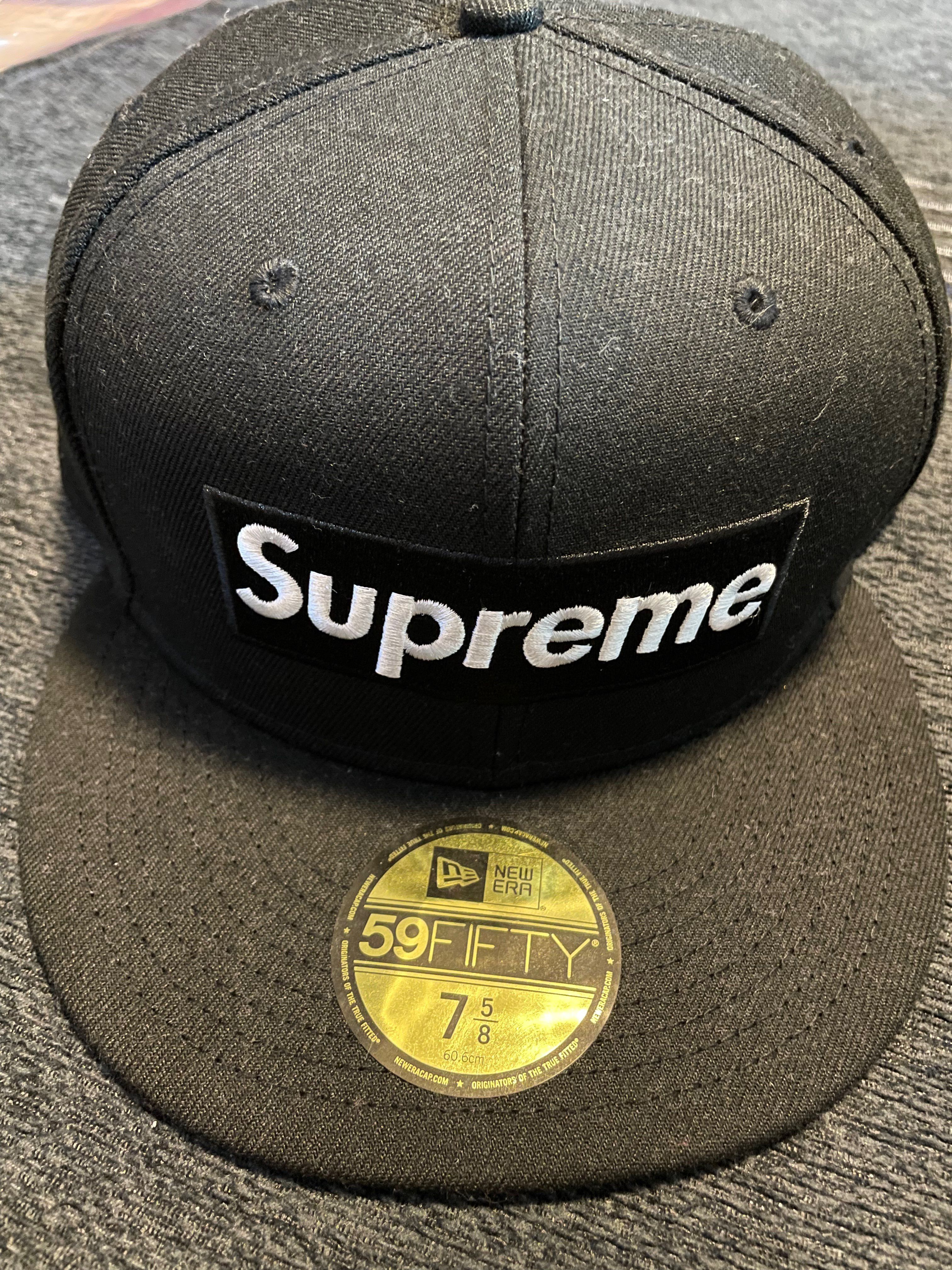 Supreme Champions Box Logo New Era® "Black"