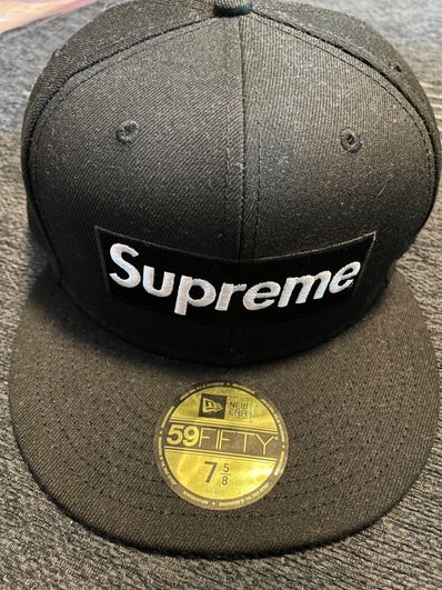 Supreme Champions Box Logo New Era® "Black"