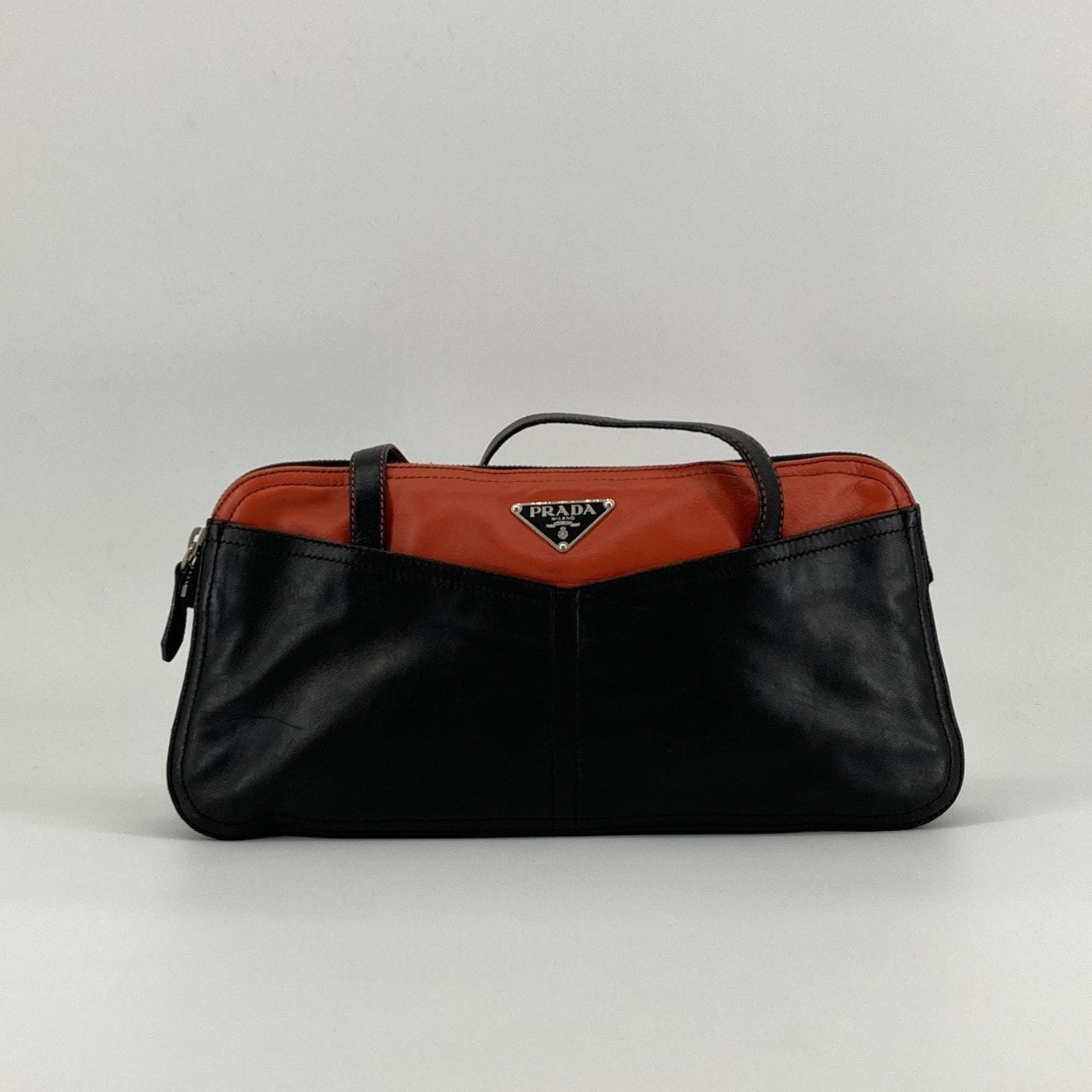 PRADA(プラダ) トライアングルロゴ カーフレザー BP0057 ハンドバッグ ブラック×オレンジ