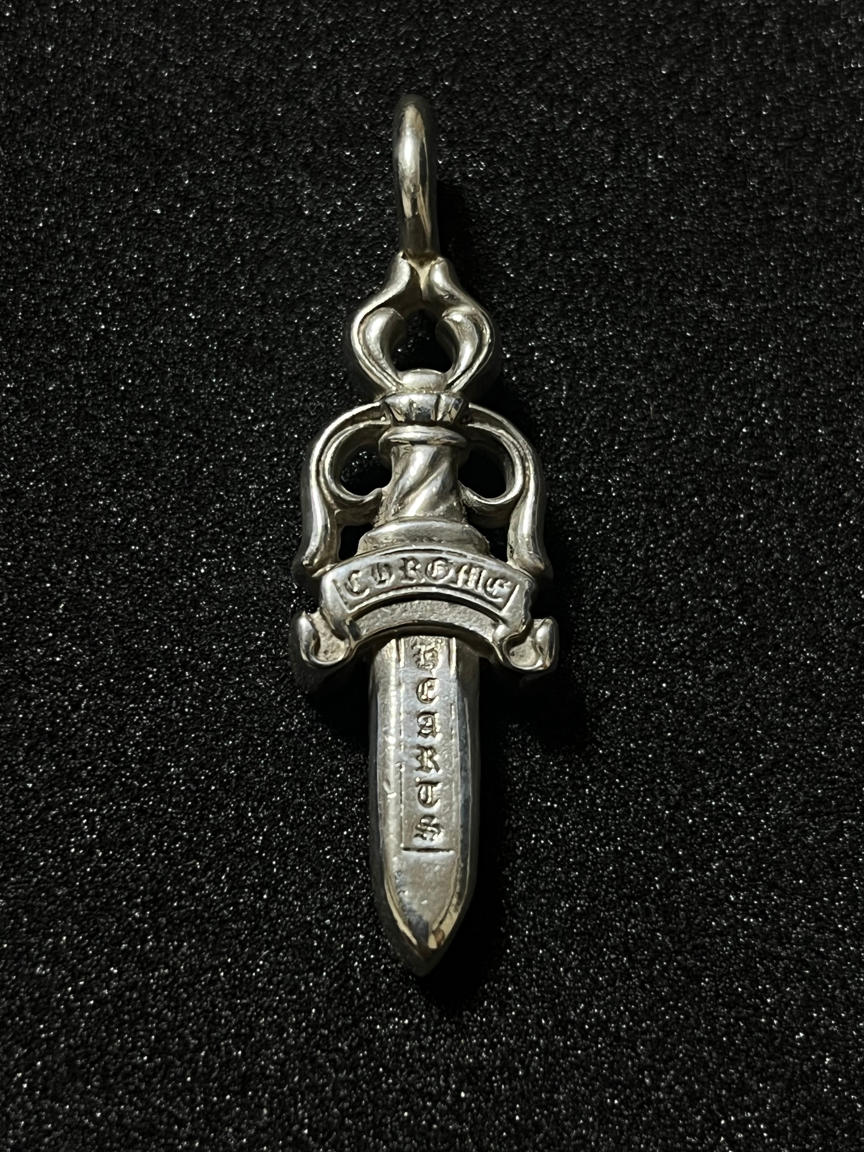 Chrome Hearts Double Dagger Pendant "Silver"