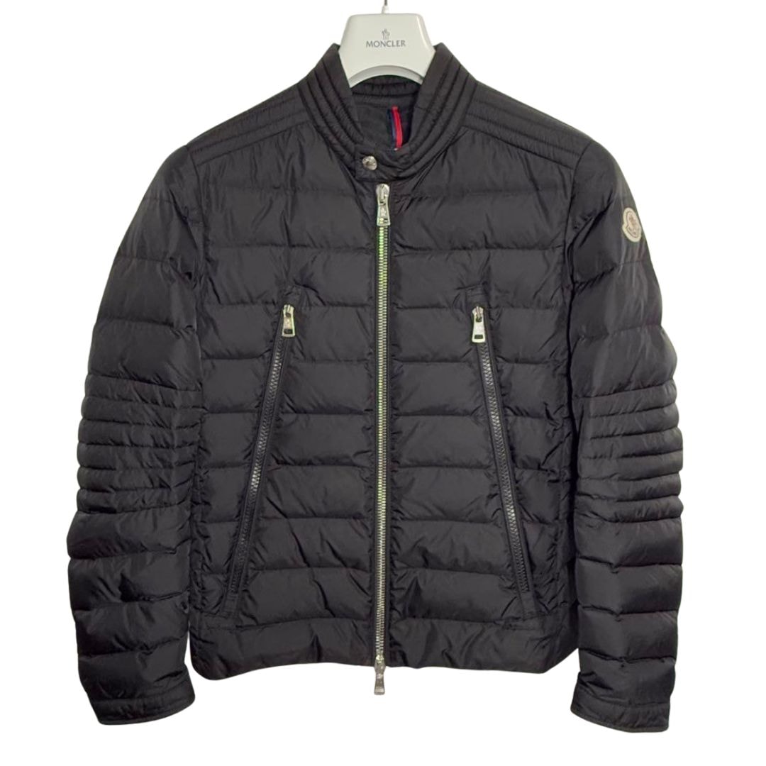 モンクレールAMIOT ダウンジャケット メンズ