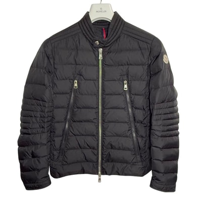 モンクレールAMIOT ダウンジャケット メンズ