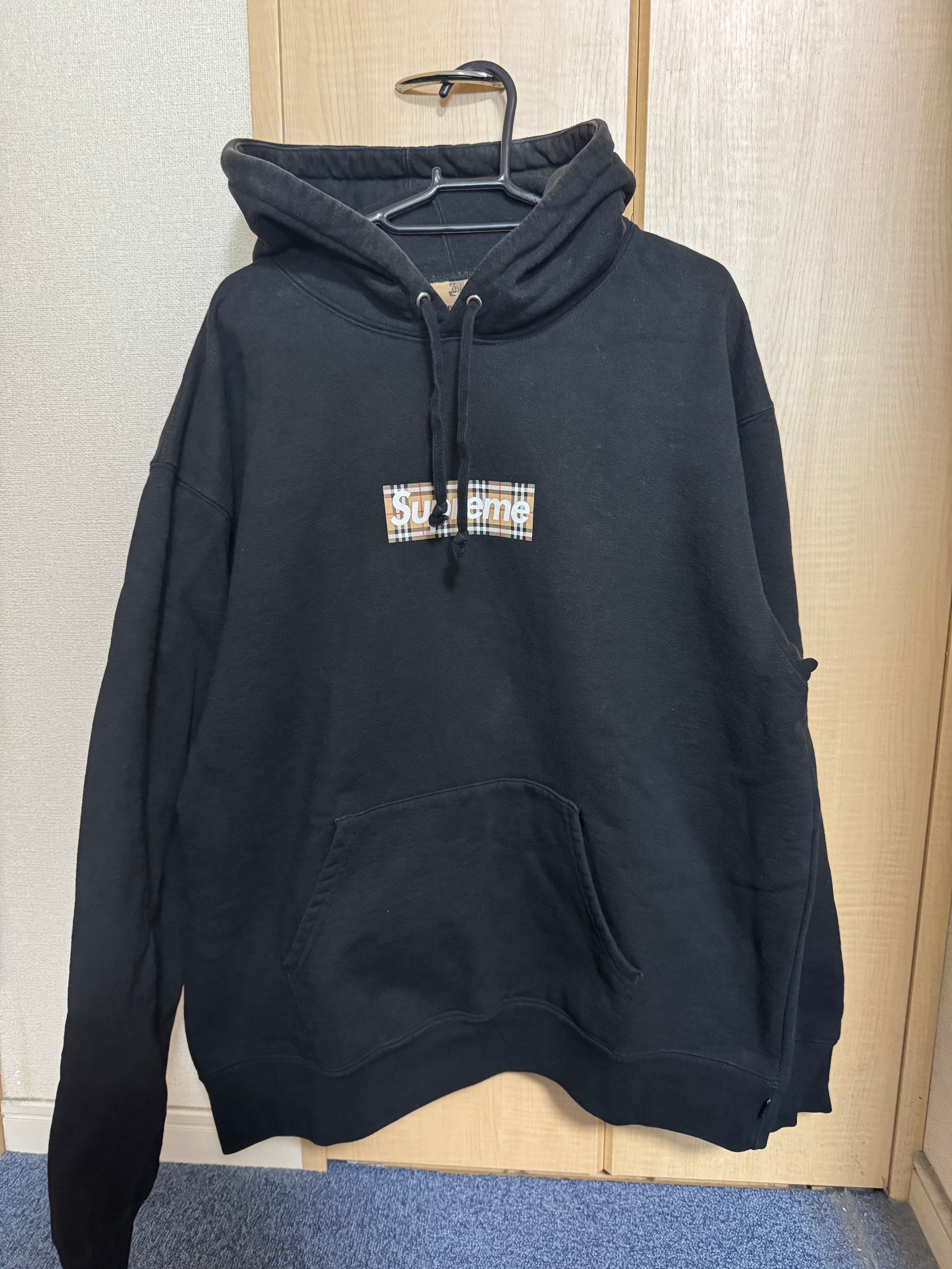 Supreme / Burberry Box Logo Hooded Sweatshirt "Black"