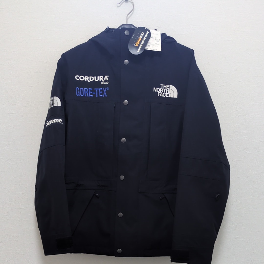 Supreme x The North Face Expedition Jacket 