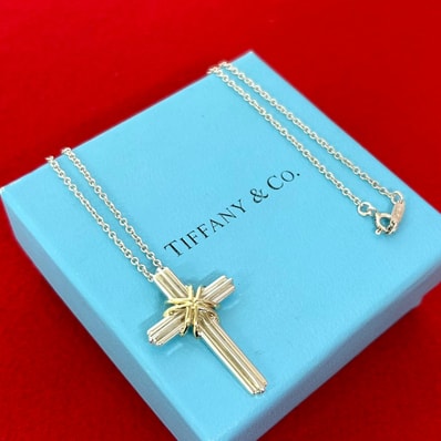 TIFFANY&Co. ティファニー シグネチャー クロス ネックレス シルバー925 K18イエローゴールド ネックレス シルバー
16977