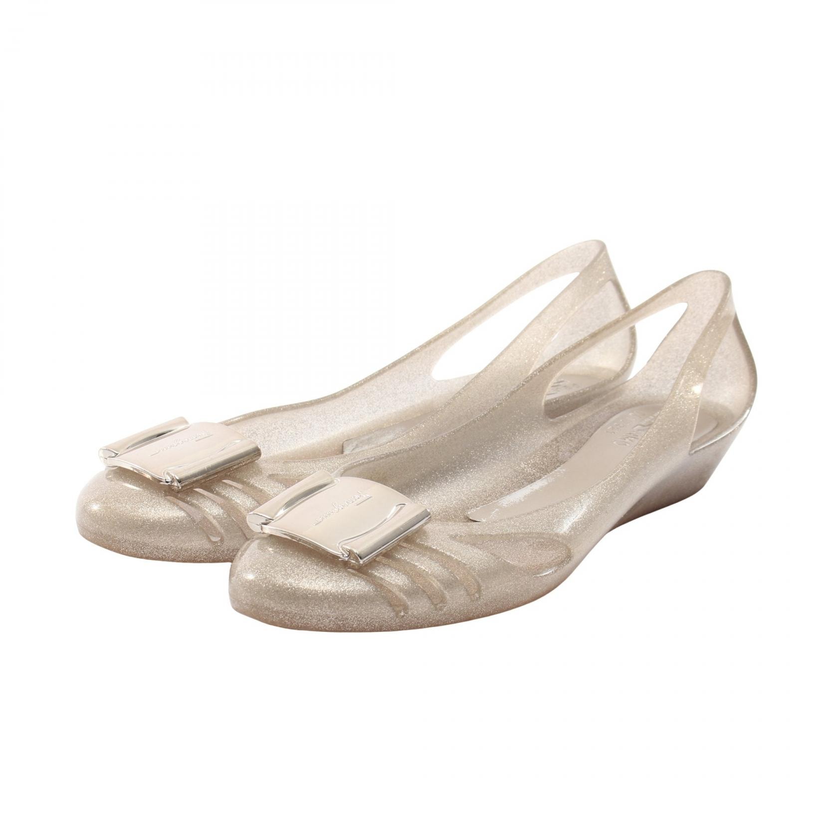 サルヴァトーレフェラガモ Salvatore Ferragamo ヴァラリボン 靴 ラバー レディース ゴールド系 【中古】