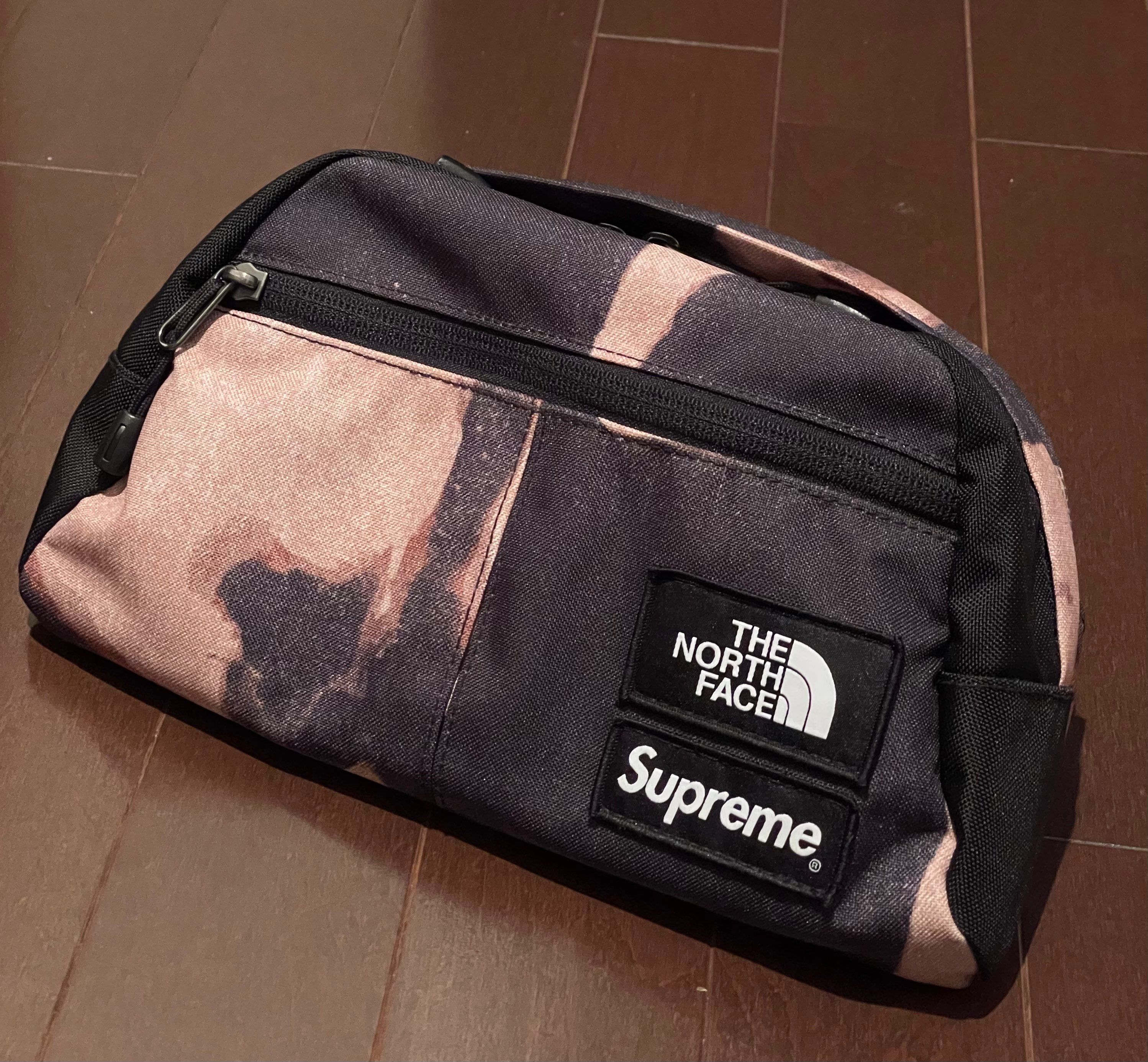 Supreme x The North Face Bleached Denim Print Roo II "Black"