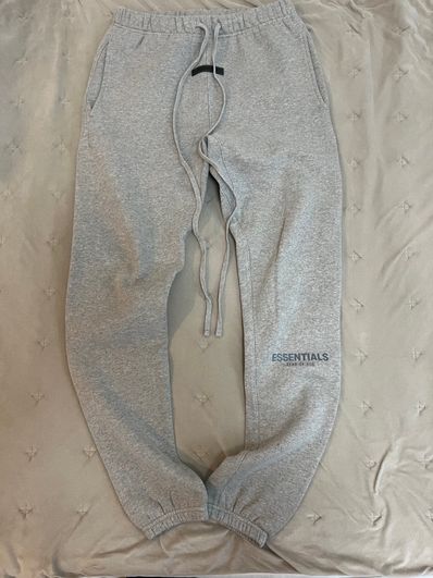 FEAR OF GOD ESSENTIALS SWEATPANT "Dark Heather Oatmeal"