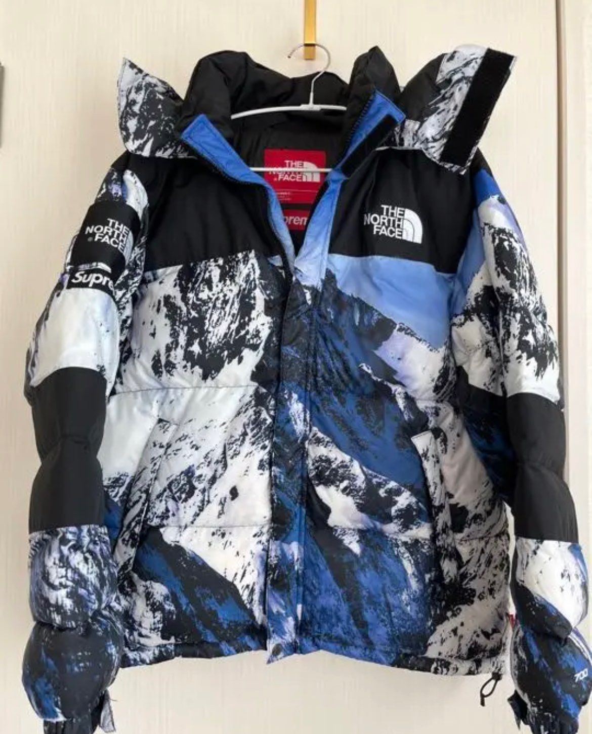 Supreme x The North Face Mountain Baltoro Jacket "Blue"