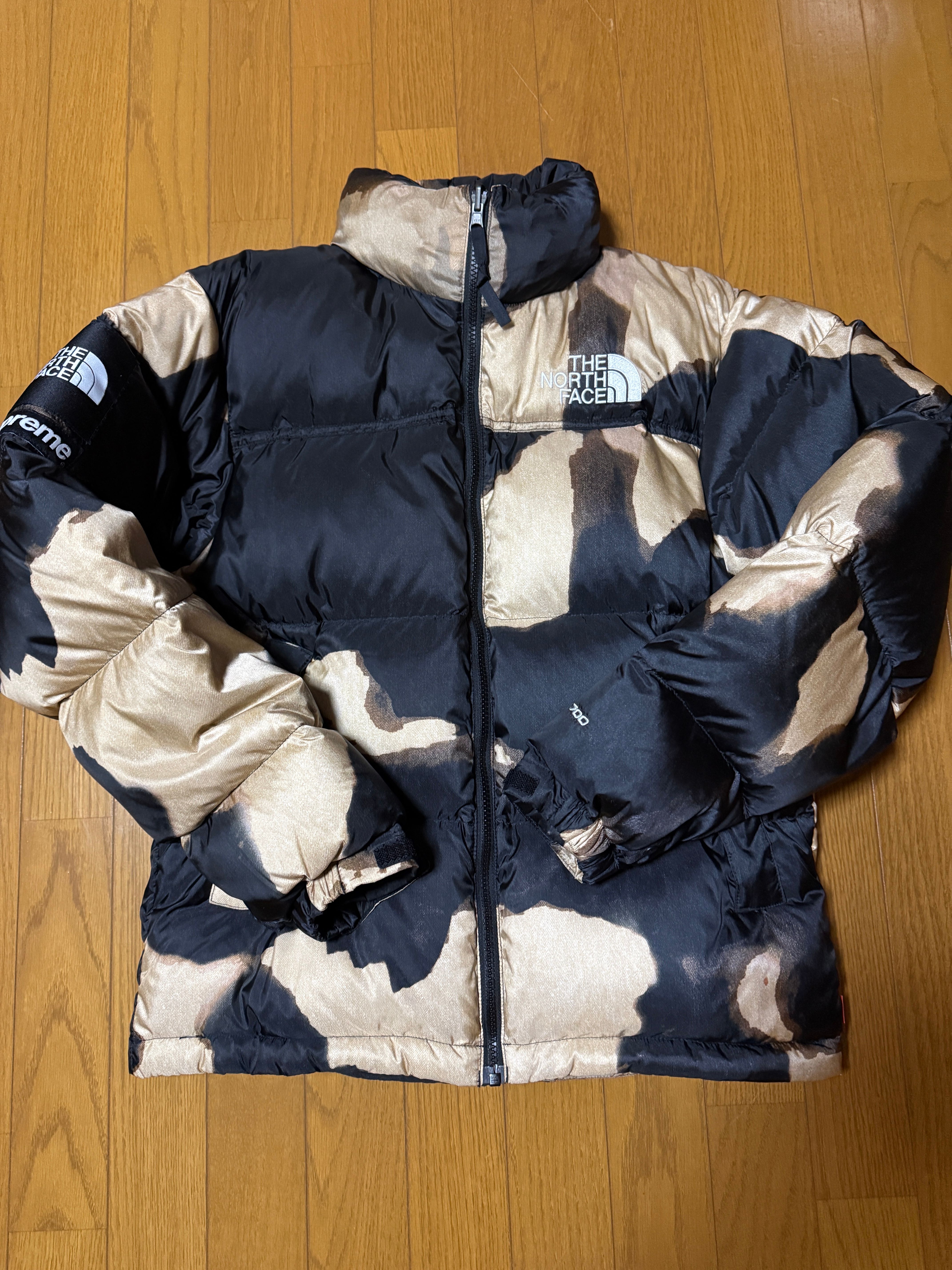 Supreme x The North Face Bleached Denim Print Nuptse Jacket "Black"