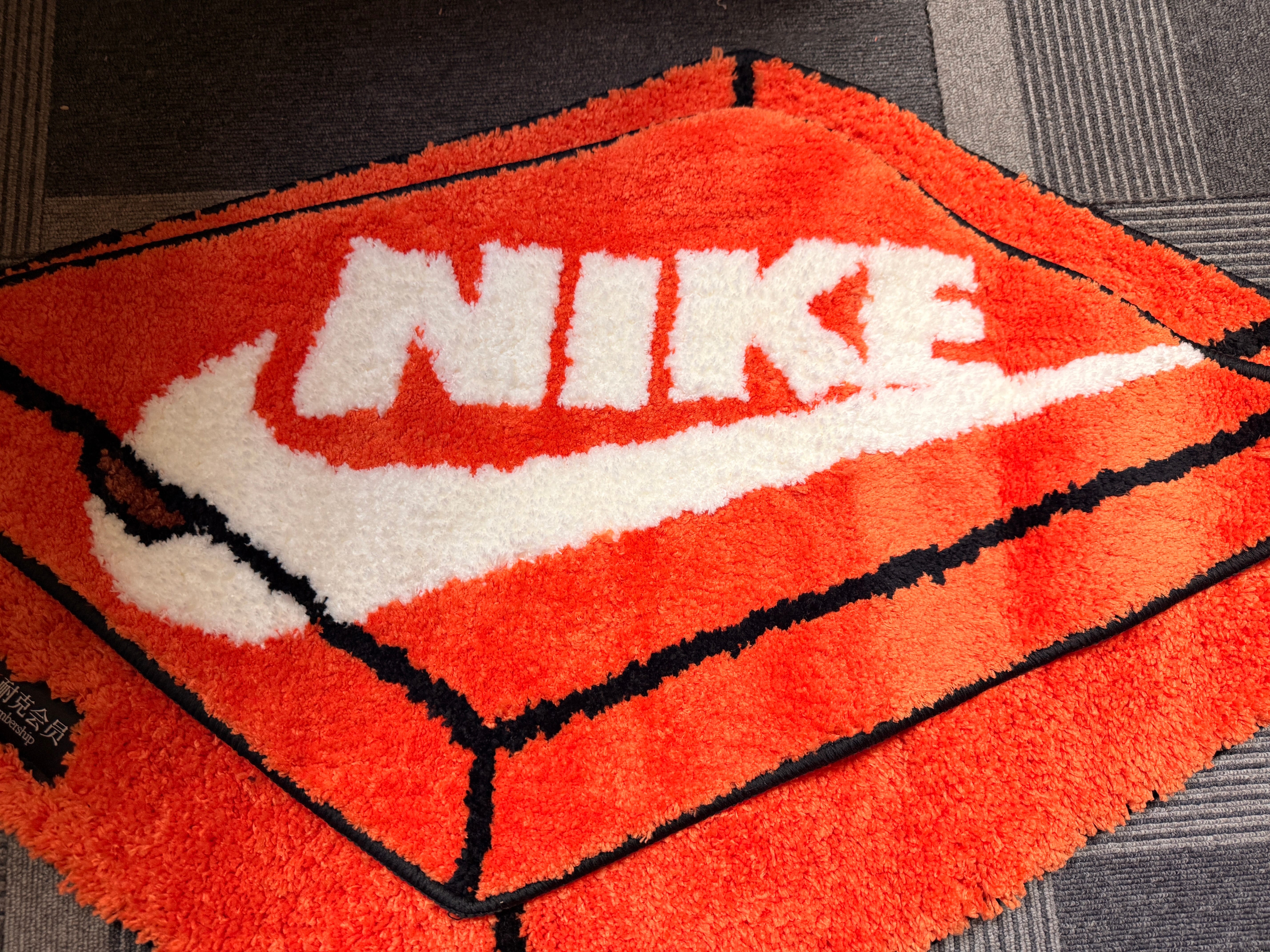 NIKE BOX RUGMAT 