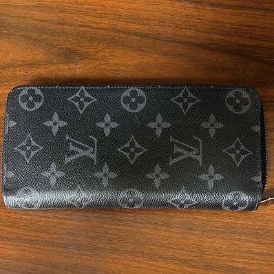 Louis Vuitton Zippy Wallet Vertical Monogram Eclipse