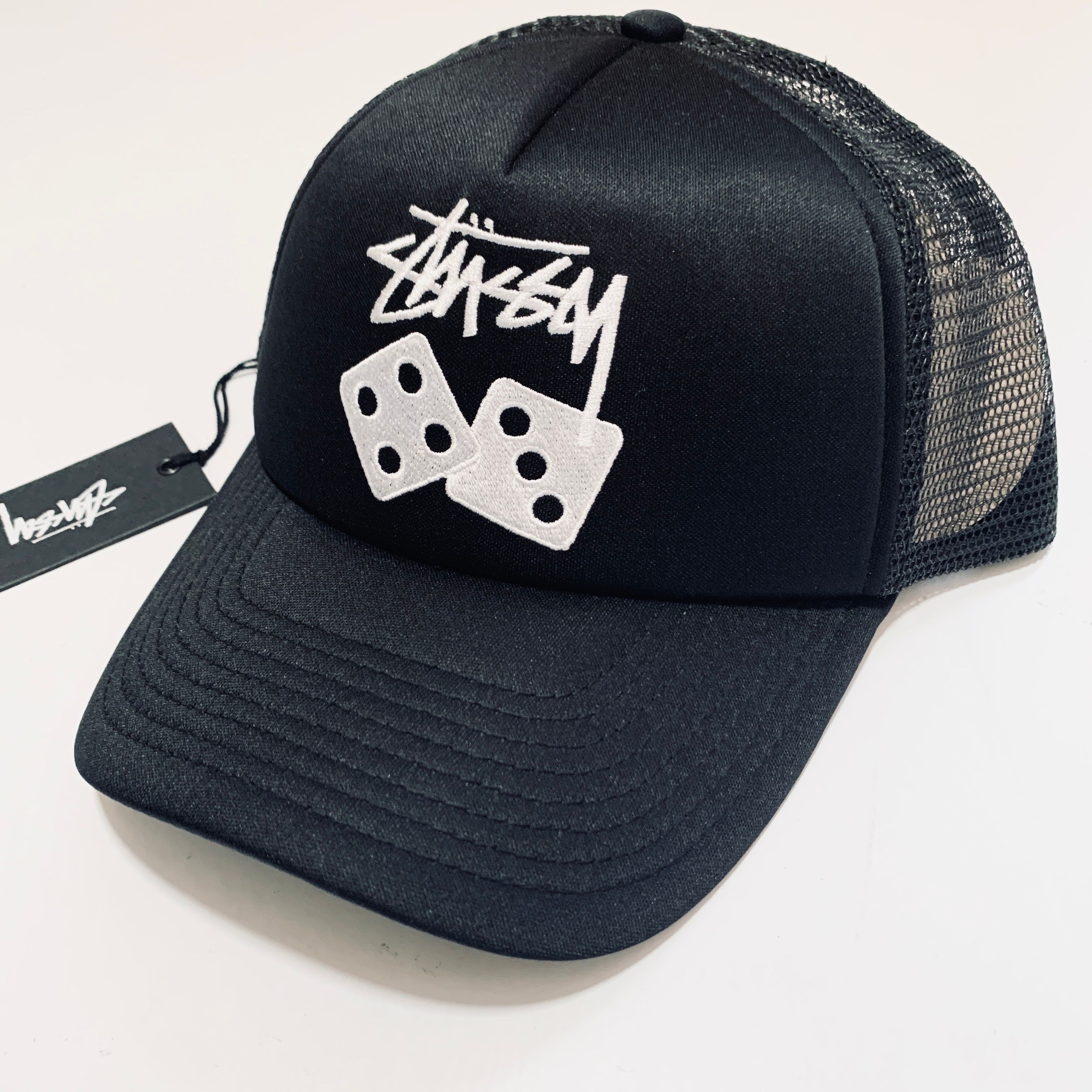 新品 海外限定 STUSSY トラッカー メッシュ スナップバックキャップ