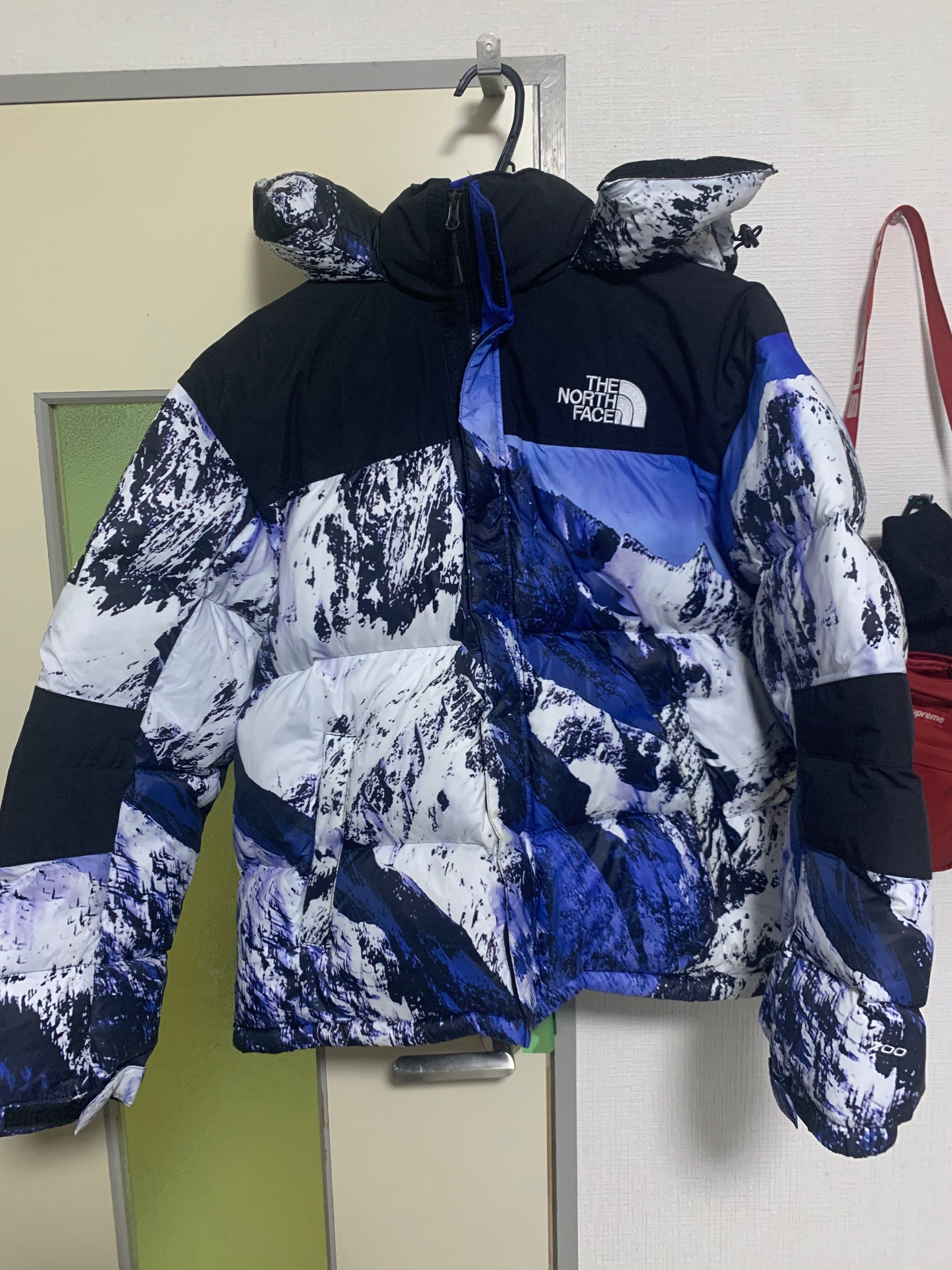 Supreme x The North Face Mountain Baltoro Jacket "Blue"