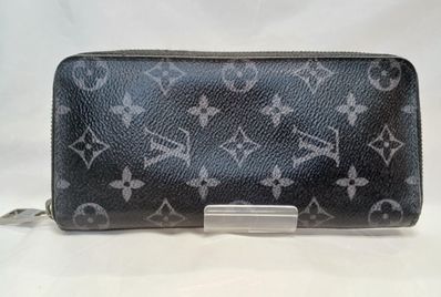 Louis Vuitton Zippy Wallet Vertical Monogram Eclipse