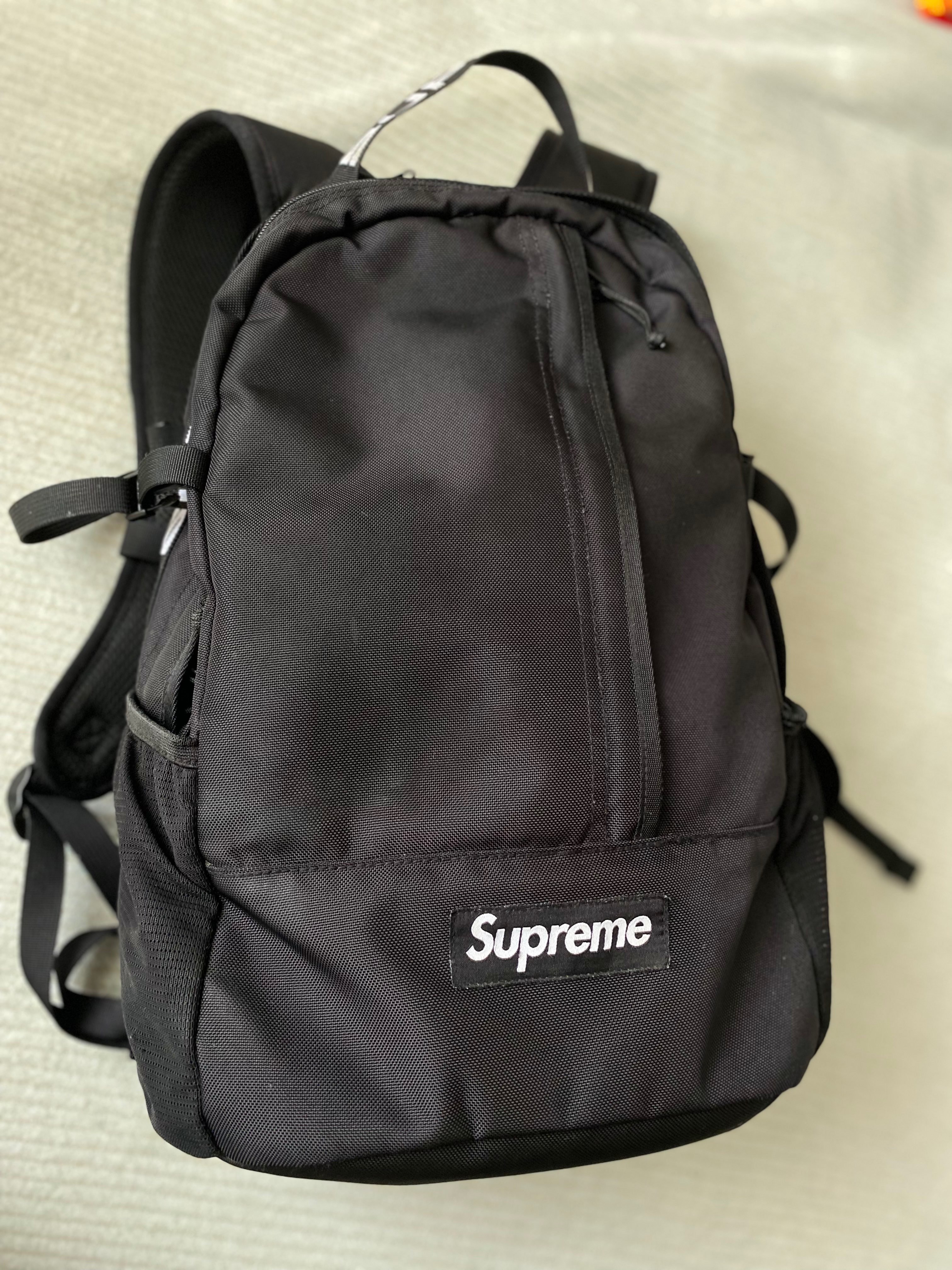 Supreme 18SS Backpack "Black"
