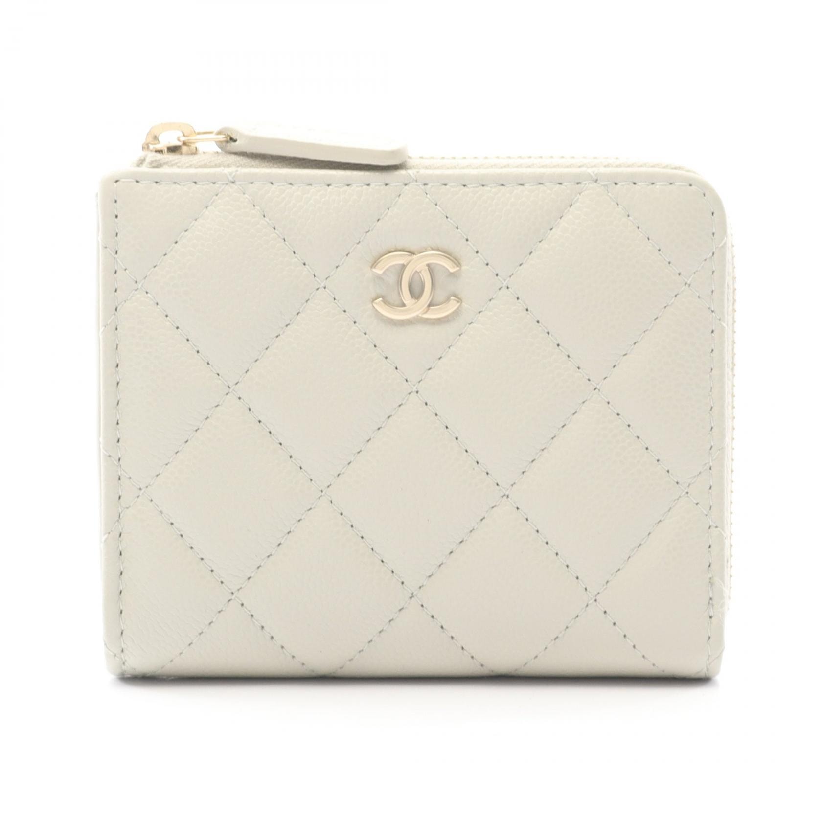 シャネル CHANEL マトラッセ ラウンド財布 財布 レザー グレインドカーフスキン レディース グレー系 【中古】