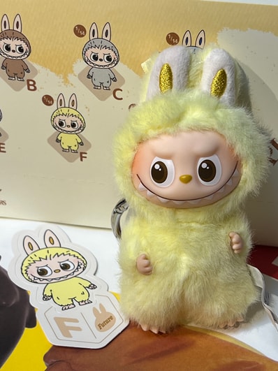 POP MART THE MONSTERS (LABUBU) Pin for Love Series-Vinyl Plush Pendant (A-M) F