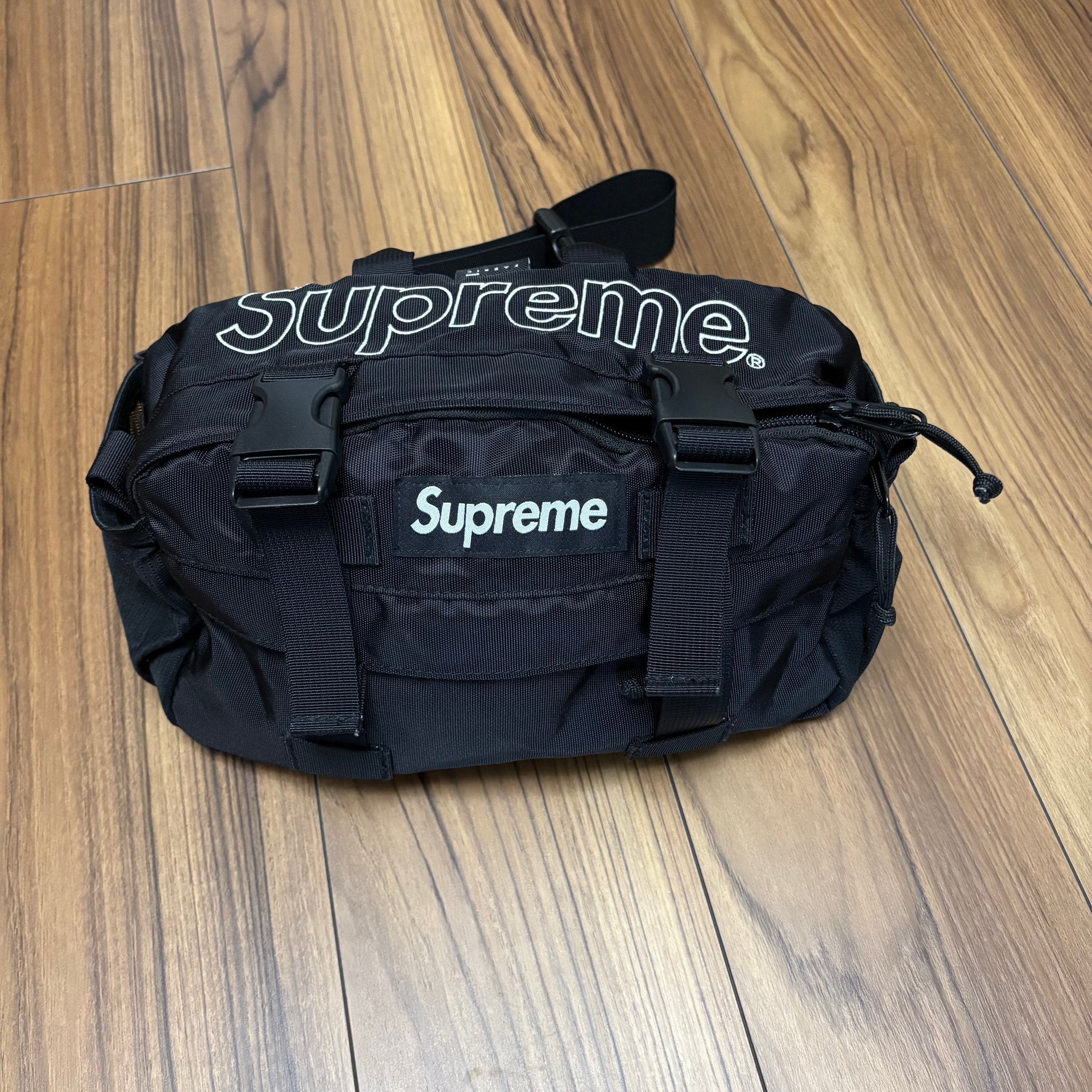Supreme Waist Bag (19FW) "Black"