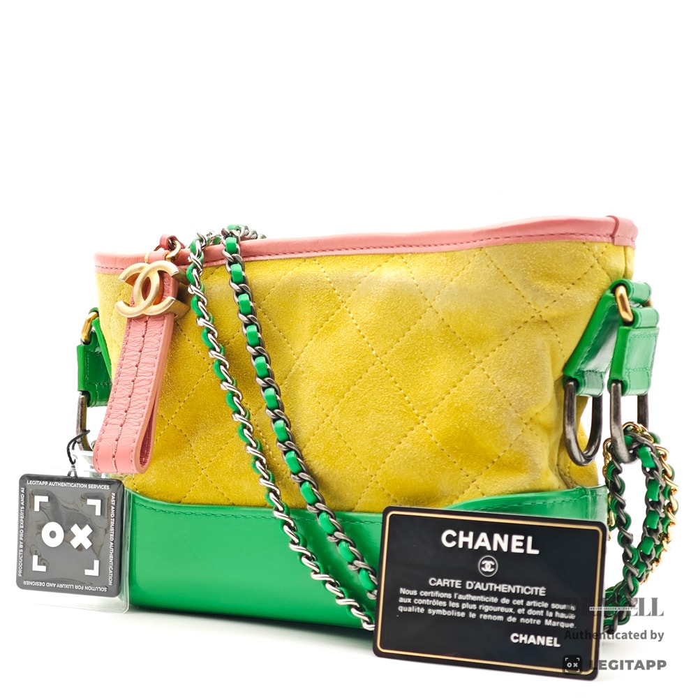 CHANEL シャネル 24361094 ショルダーバッグ Suede レディース