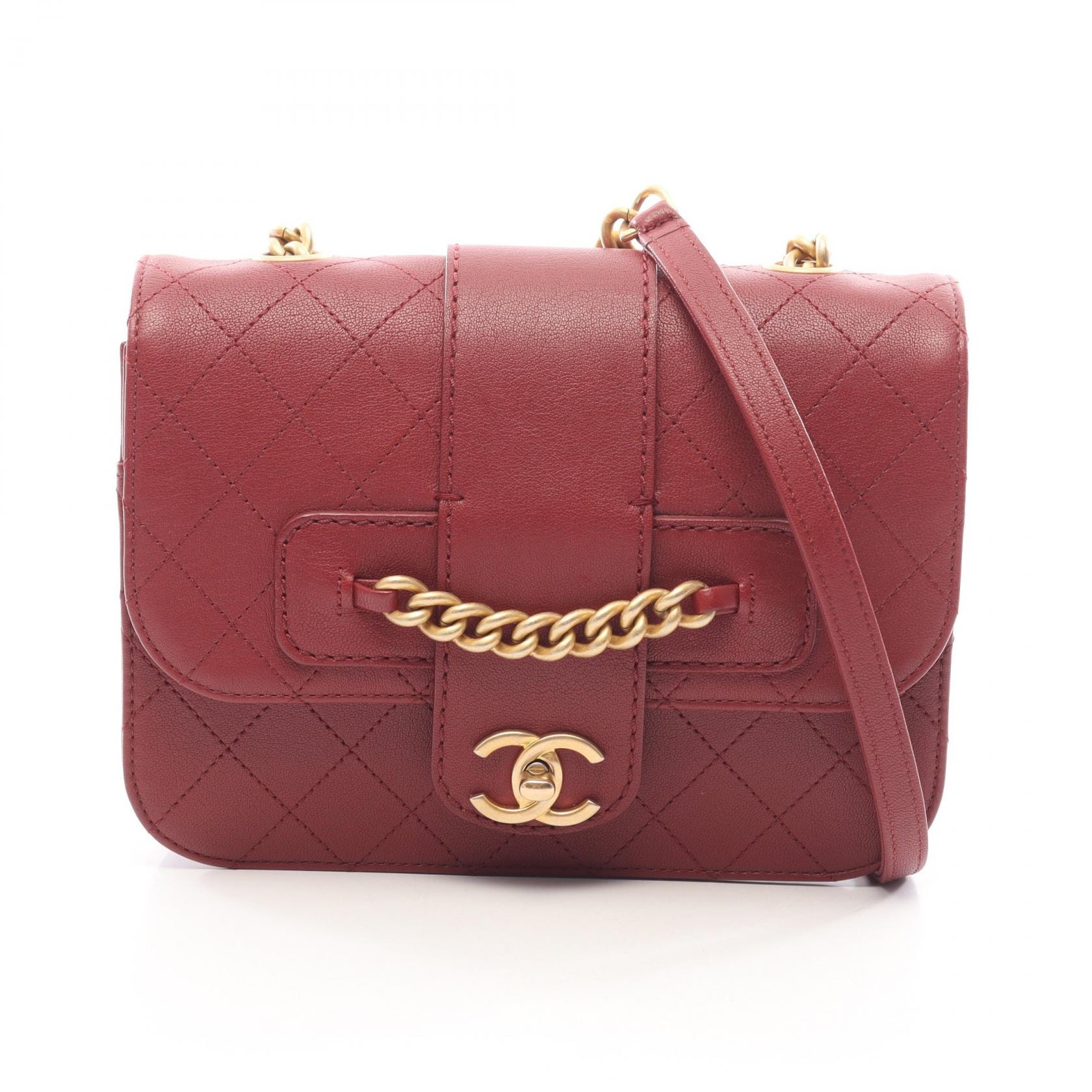 シャネル CHANEL マトラッセ ショルダーバッグ バッグ レザー レディース ボルドー系 【中古】