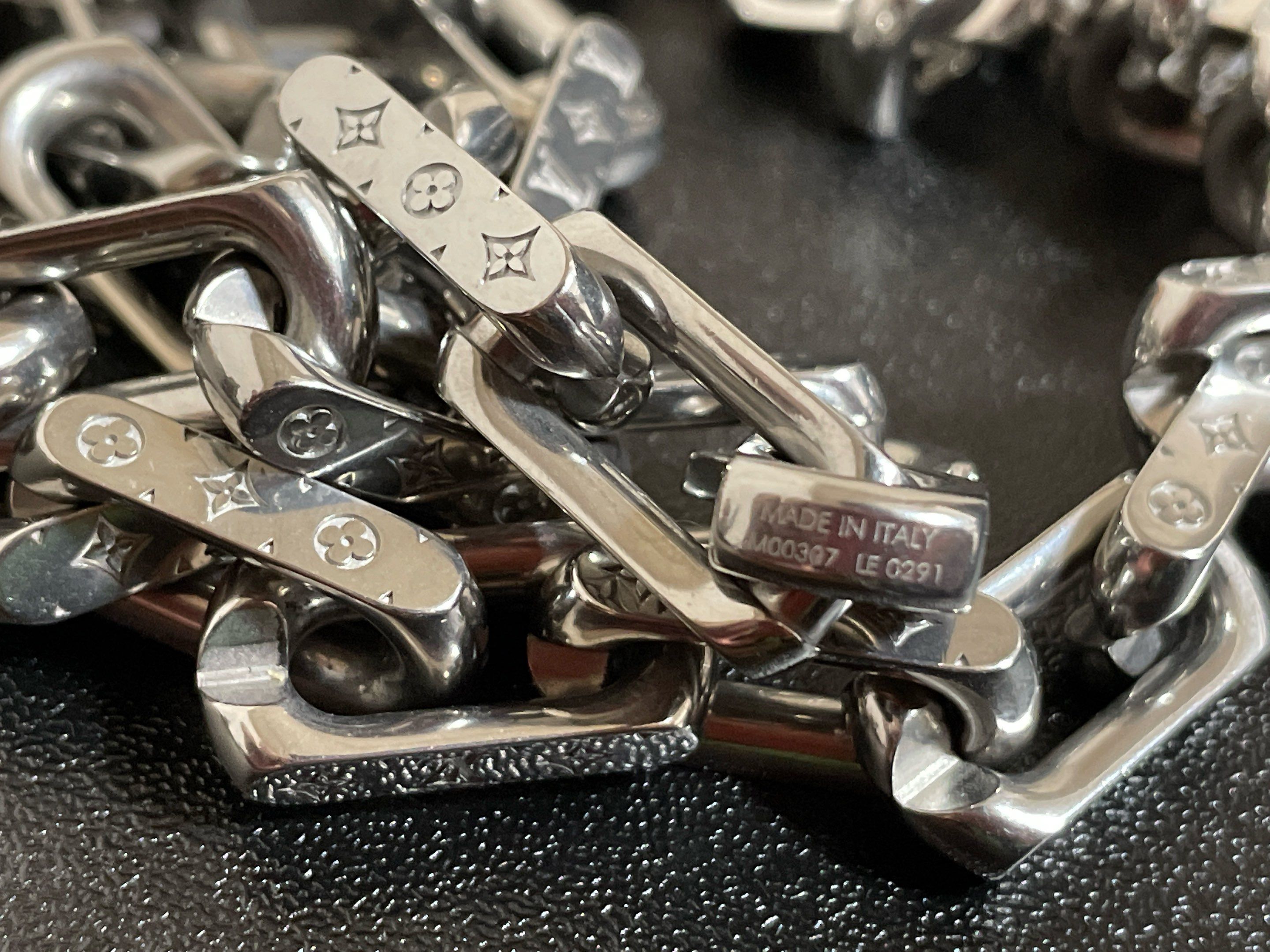 Louis Vuitton Monogram Chain Necklace "Silver"