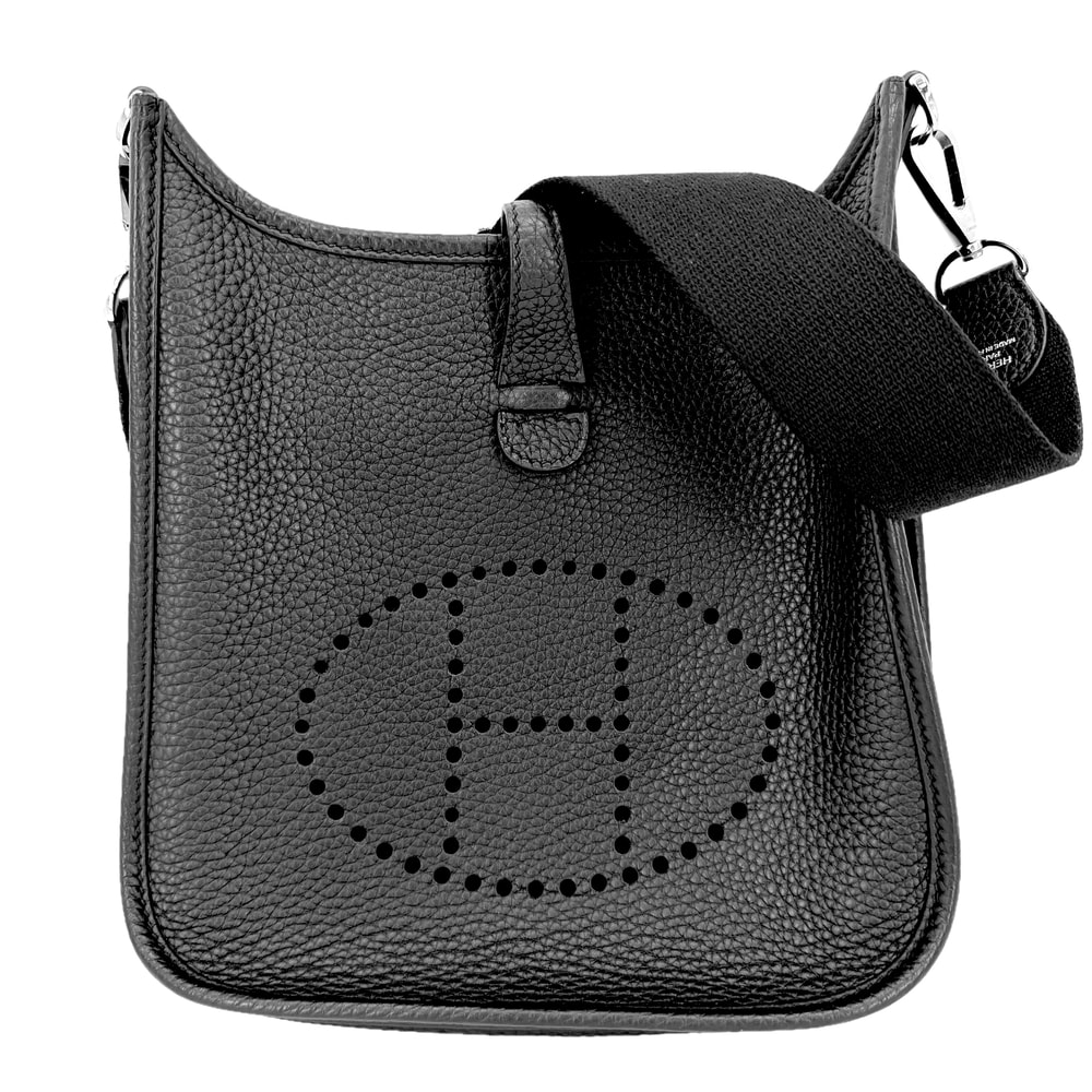 HERMES エルメス ショルダーバッグ エブリン23 ポシェット 肩掛け 斜め掛け Evelyne K刻印 レザー ブラック 黒 シルバー金具 レディース 2025年【中古品】