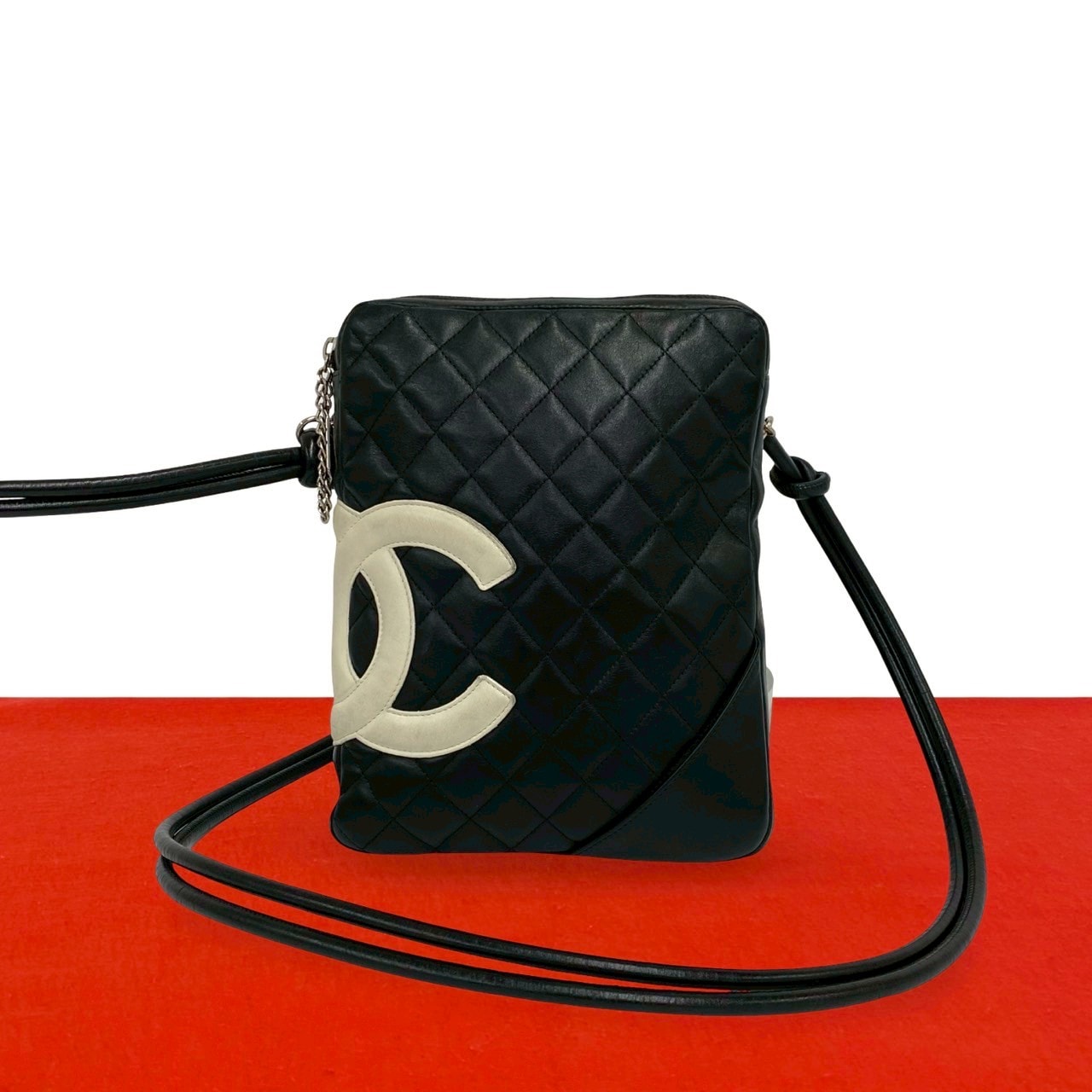 CHANEL シャネル カンボンライン ココマーク レザー ショルダーバッグ ブラック
 24808