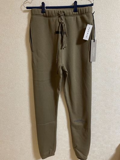 FEAR OF GOD ESSENTIALS SWEATPANT "Harvest"