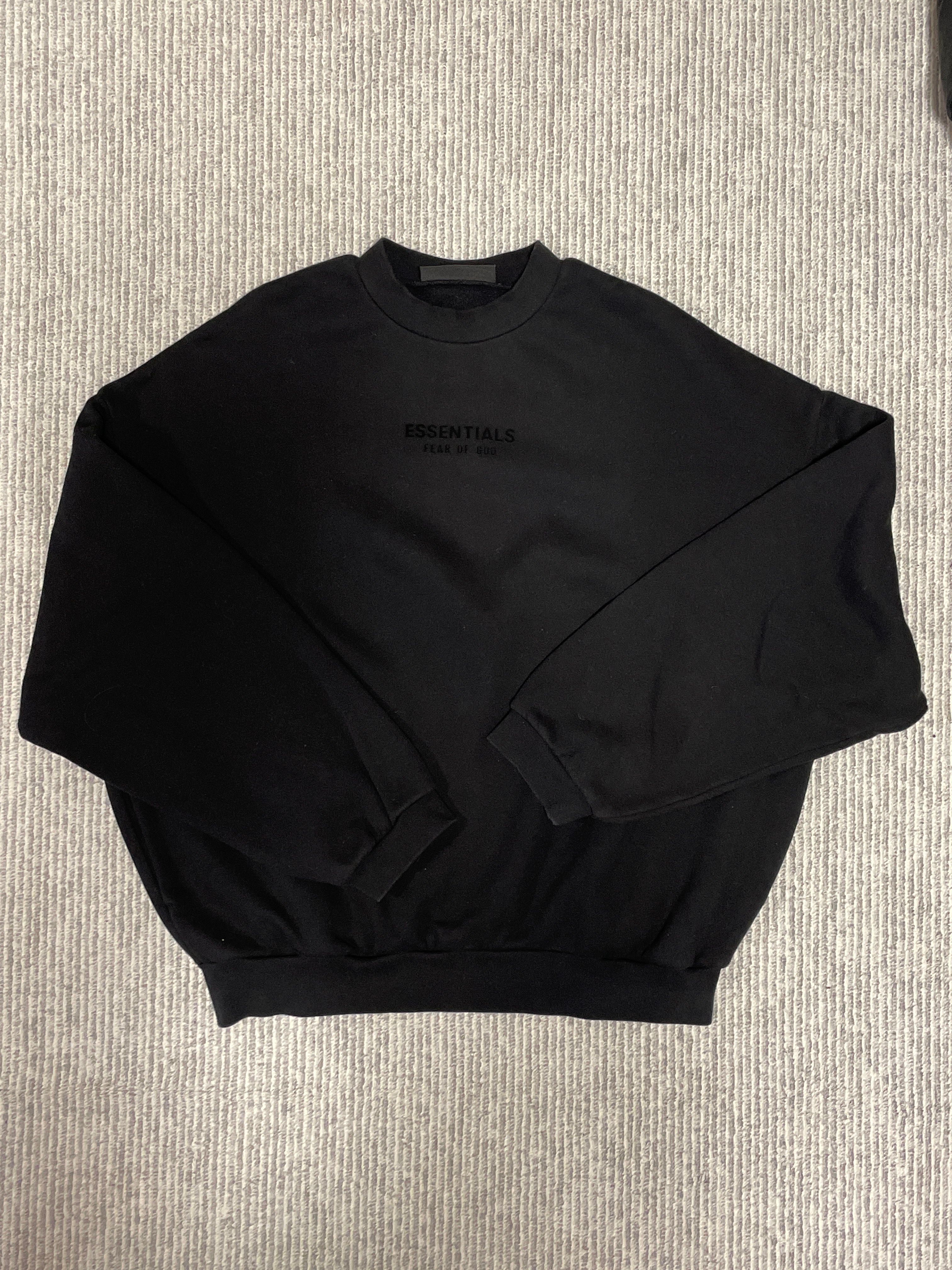 フィアオブゴッド　エッセンシャルズ　クルーネック
