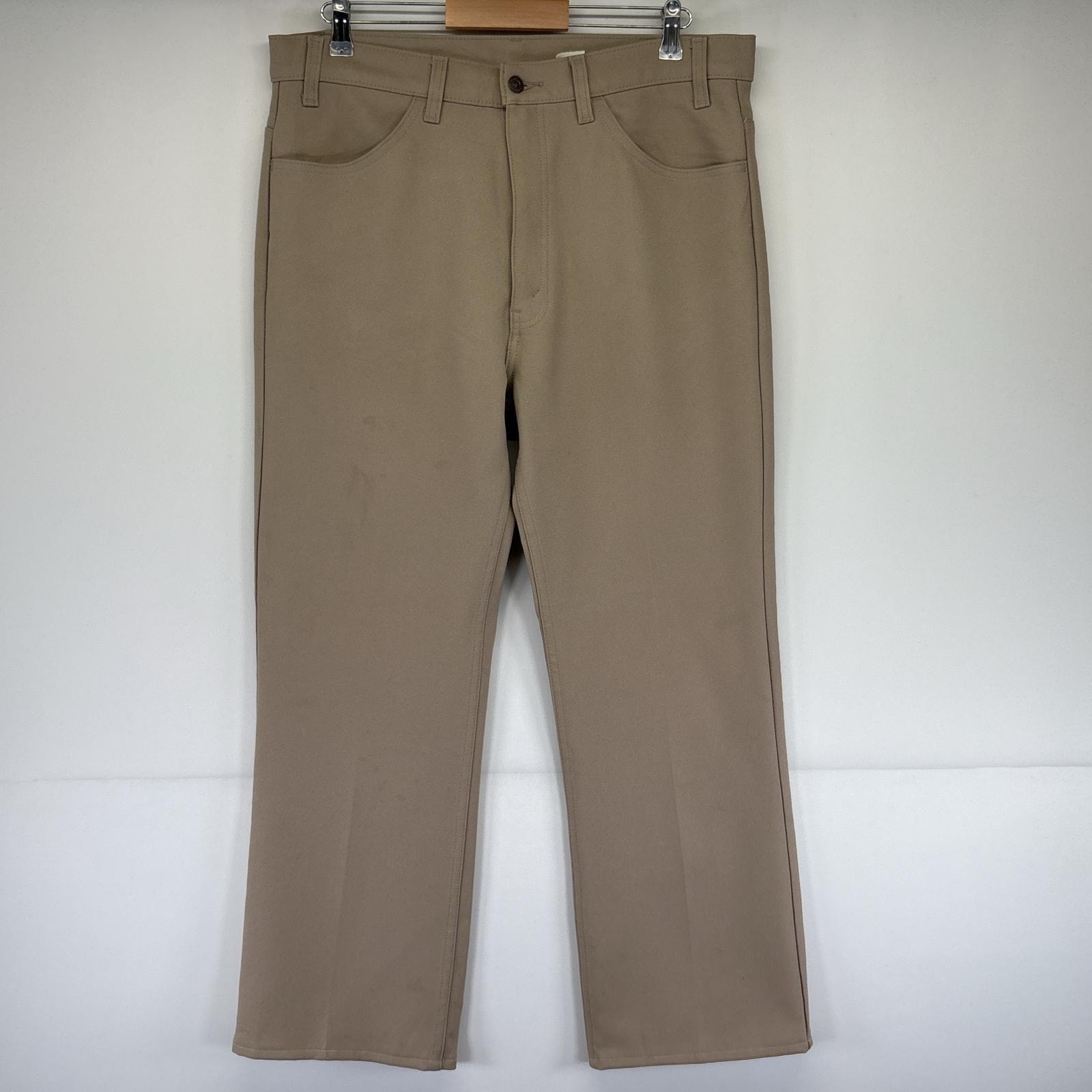 古着 リーバイス Levi's ポリエステルパンツ ポリパン ストレート 大きいサイズ スラックス ワンポイント w38 L30  ベージュ メンズ