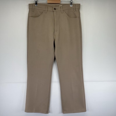 古着 リーバイス Levi's ポリエステルパンツ ポリパン ストレート 大きいサイズ スラックス ワンポイント w38 L30 ベージュ メンズ