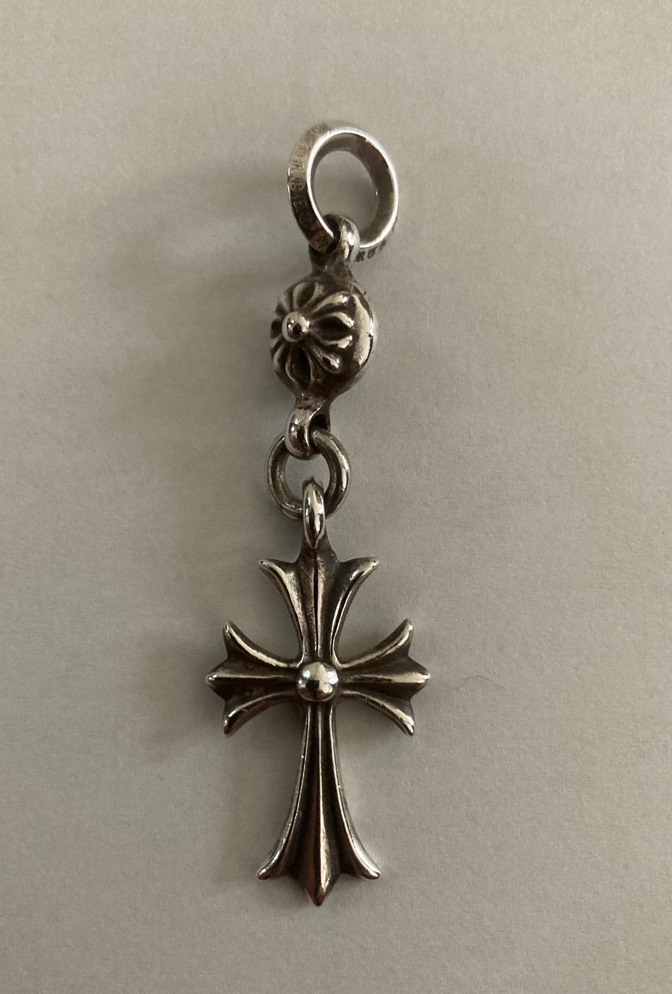Chrome Hearts 1 Ball Tiny CH Cross Charm "Silver"
